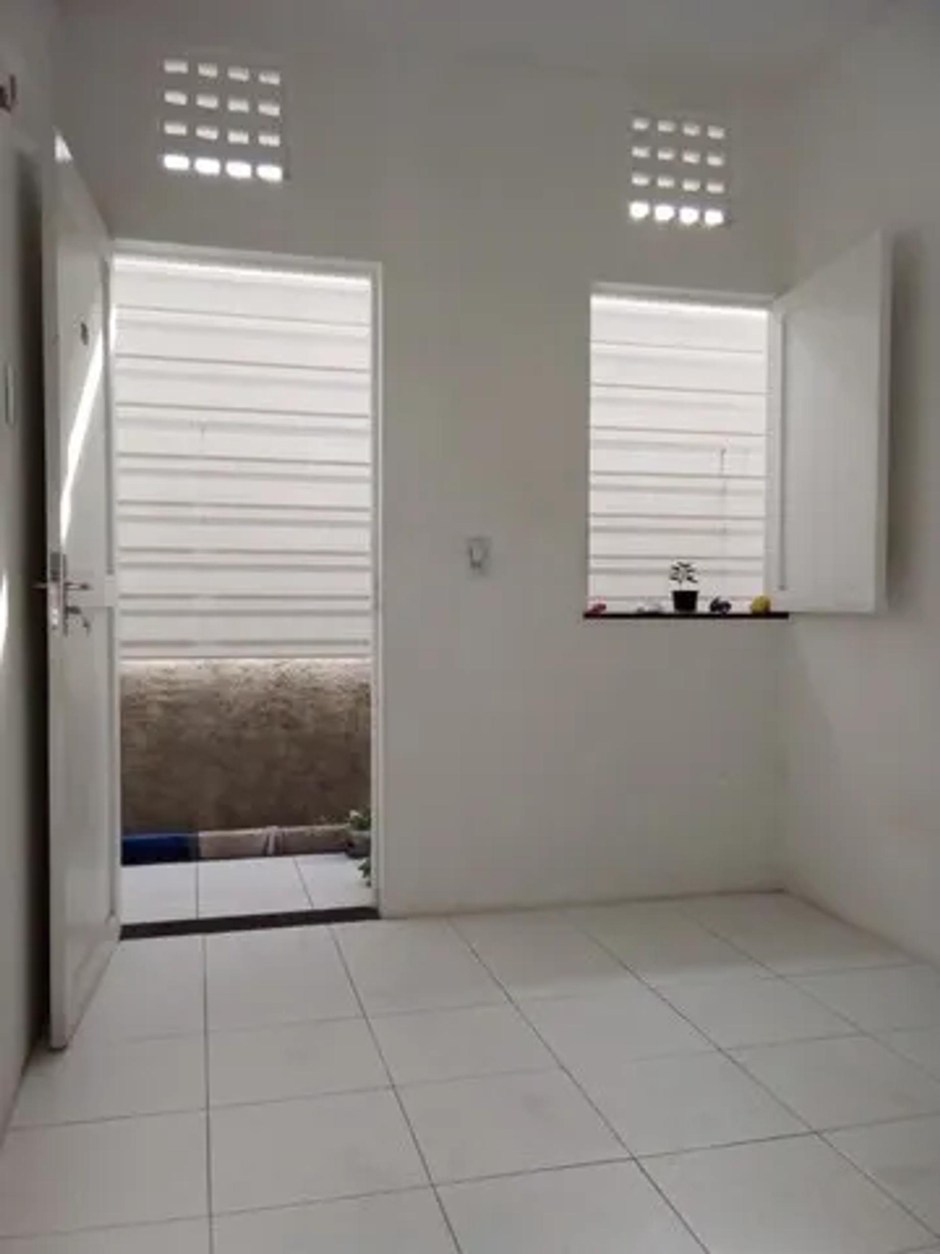 Kitnet na Avenida João Pessoa, 5400, Parangaba em Fortaleza, por R$ 600/Mês - Viva Real