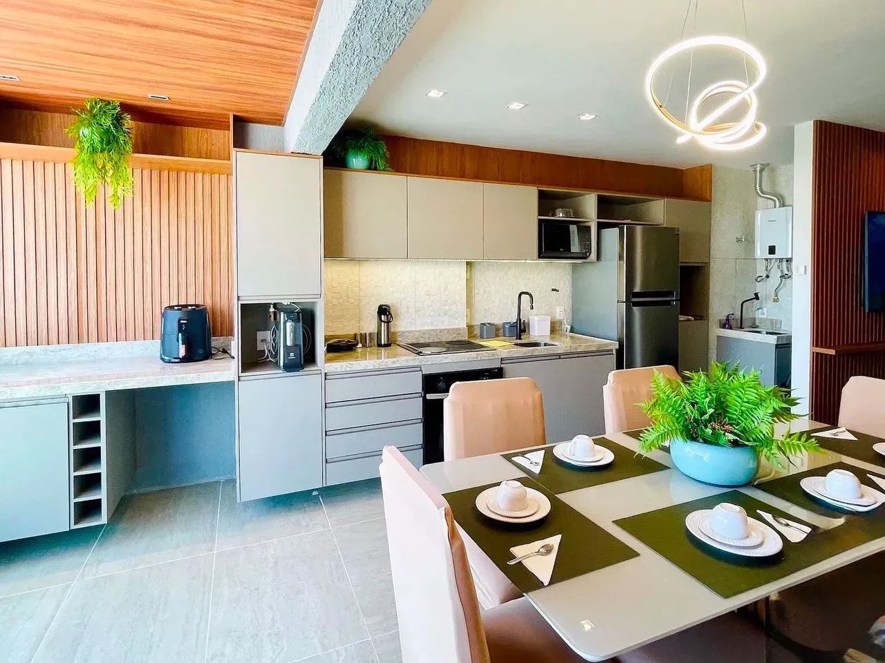 Vende-Se Apartamento Porteira Fechada No Meireles