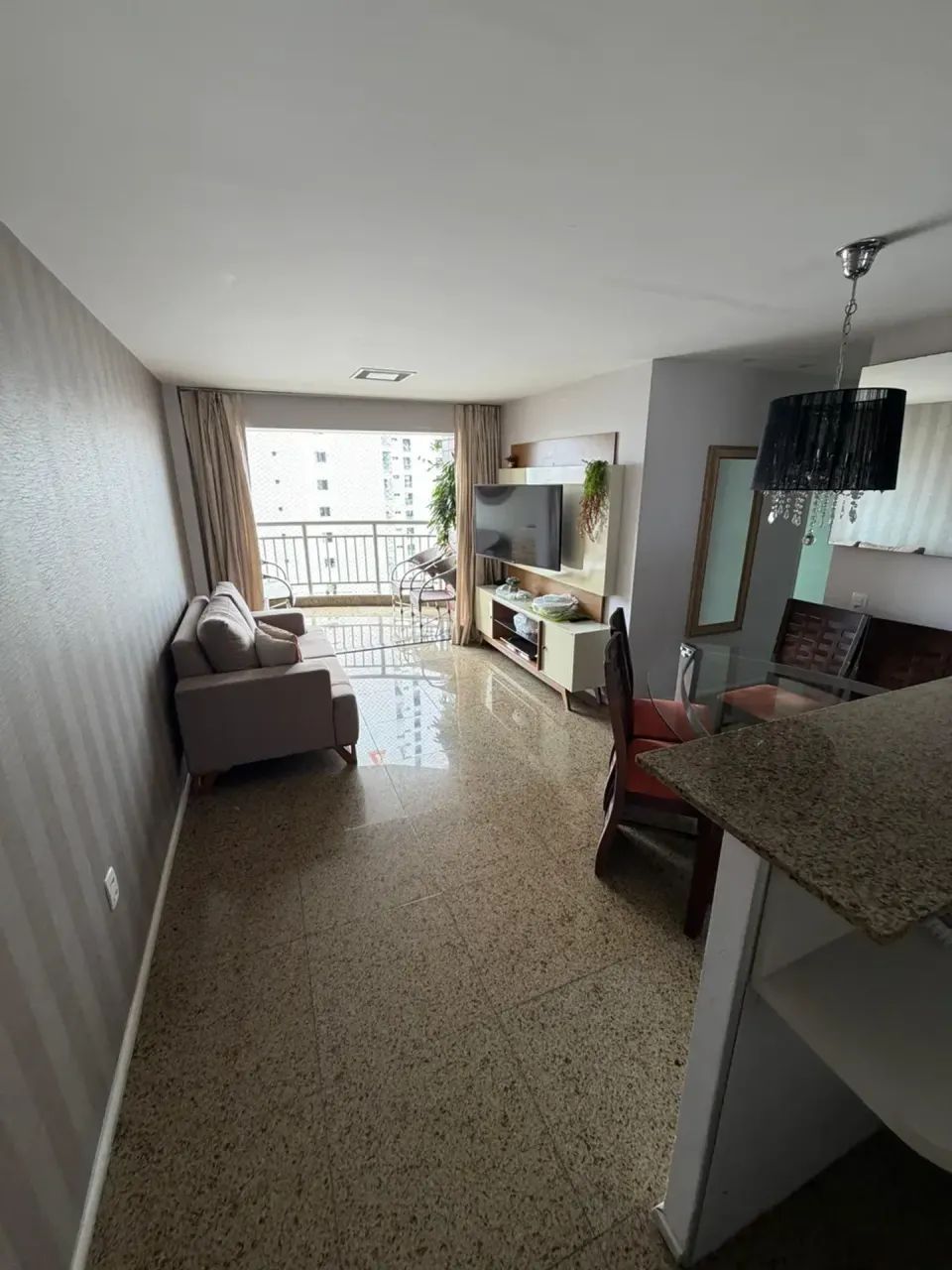Apartamento Para Alugar No Meireles Com 03 Suítes