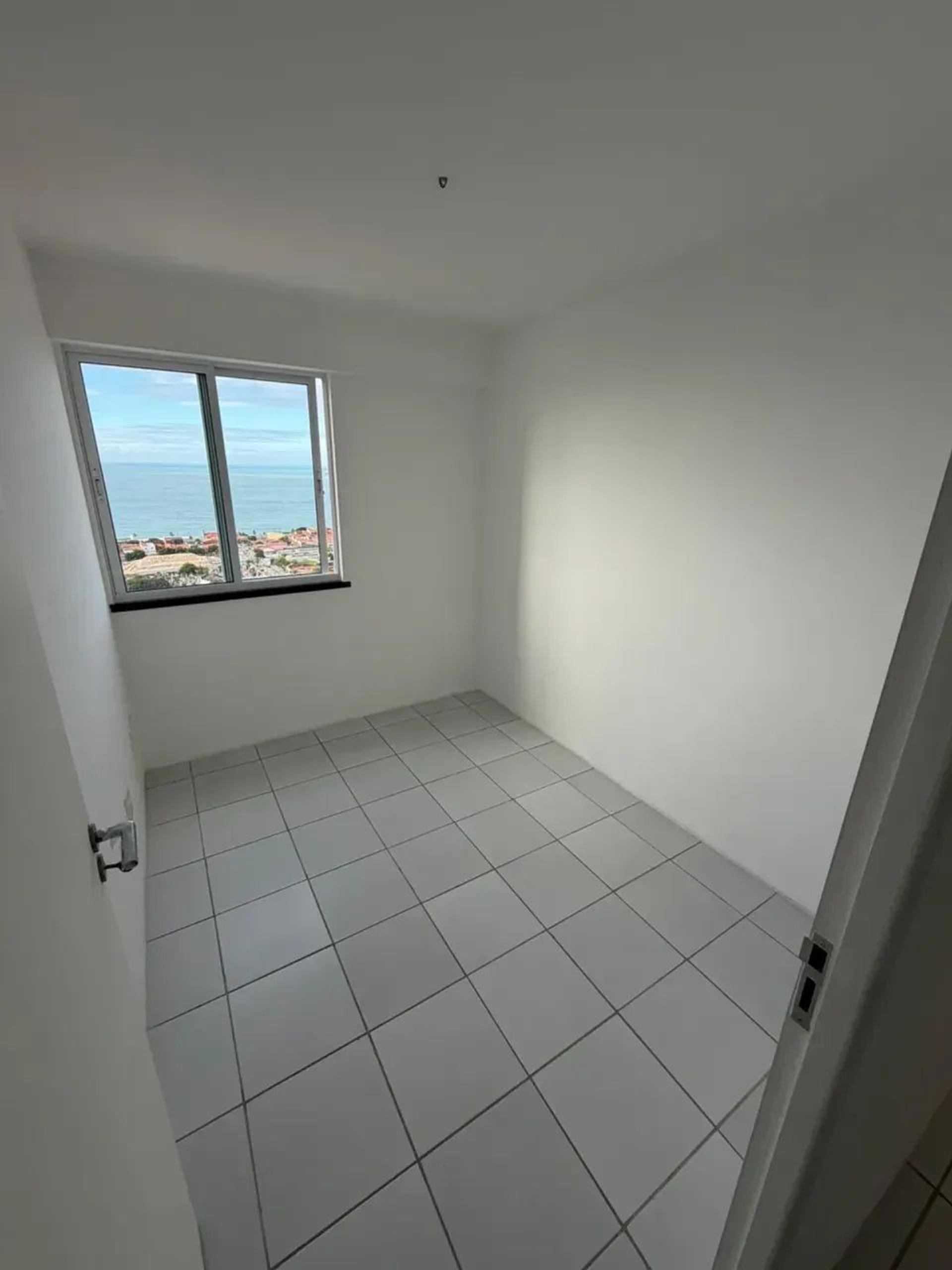 Apartamento à Venda No Ed. Cidade Andar Alto
