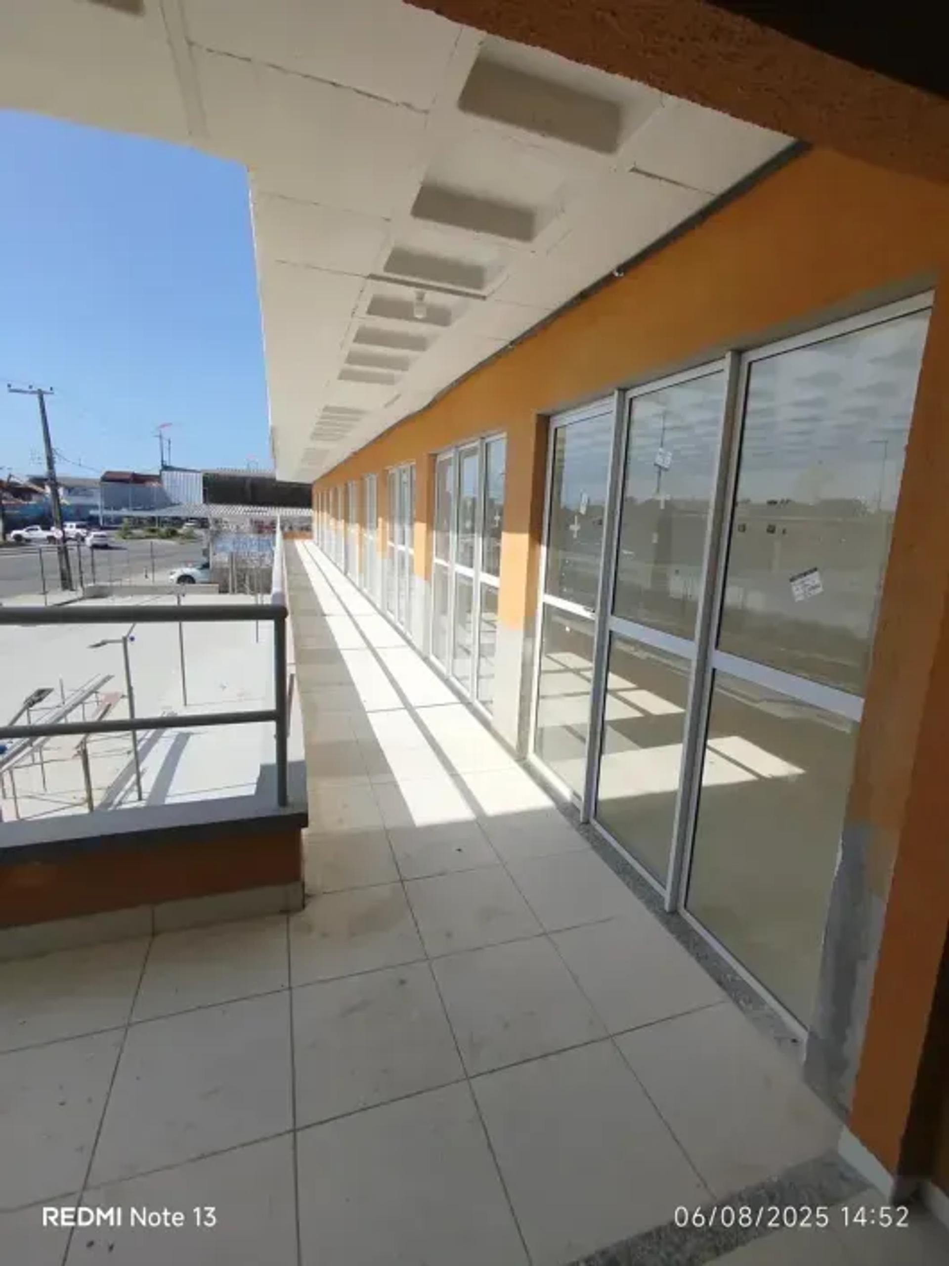 Ponto Comercial na Avenida General Osório de Paiva, Siqueira em Fortaleza, por R$ 1.200/Mês - Viva Real