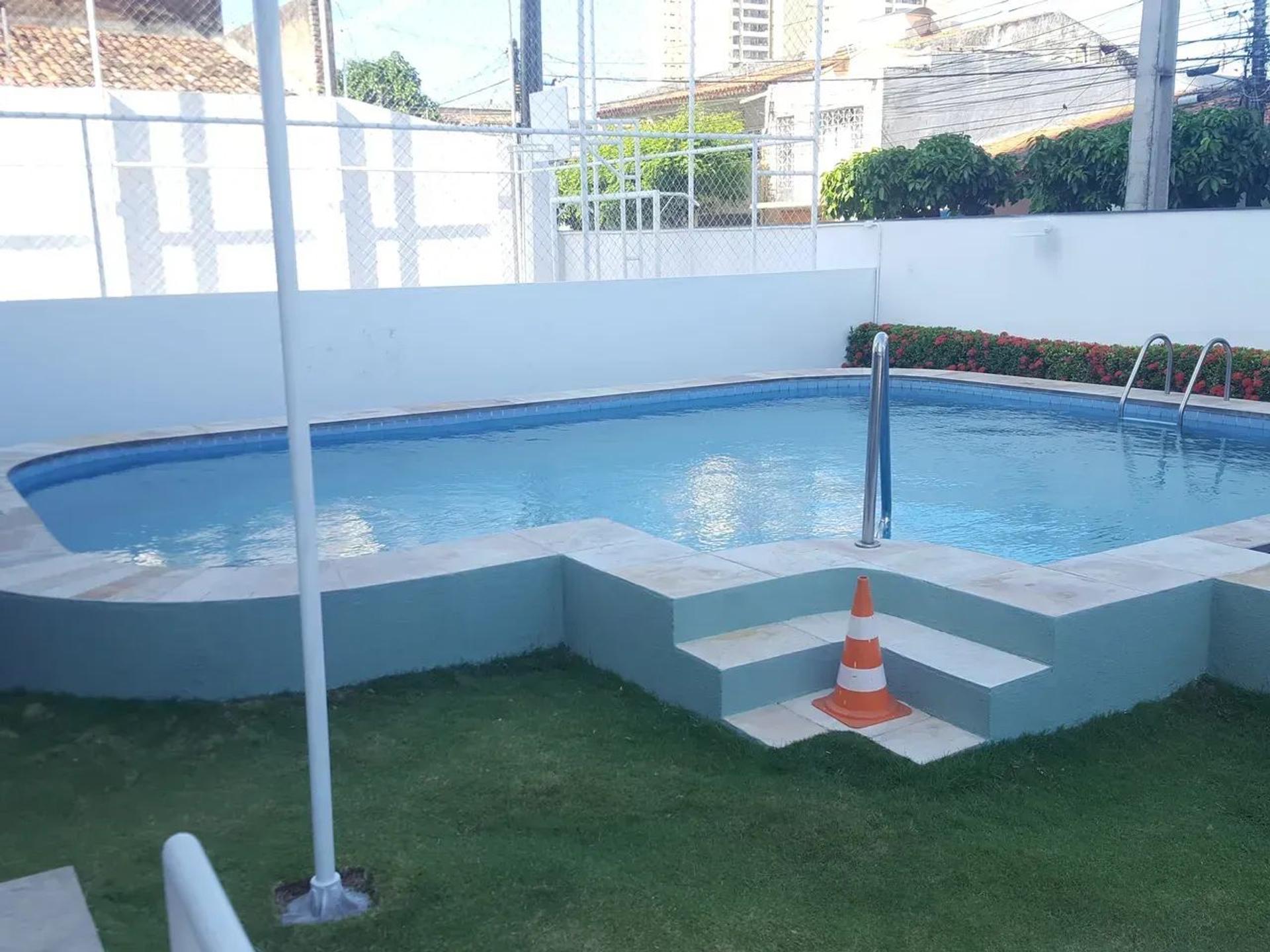 Aluga-SE Apartamento DE 03 Quartos NO Bairro DE Fátima