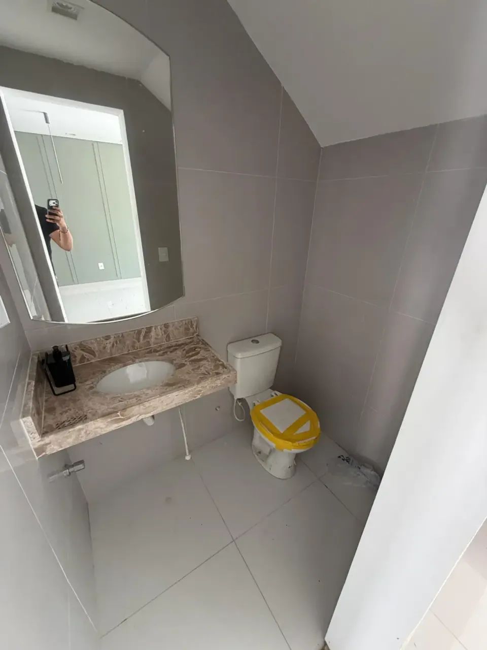 Casa À Venda No Eusébio Em Condomínio