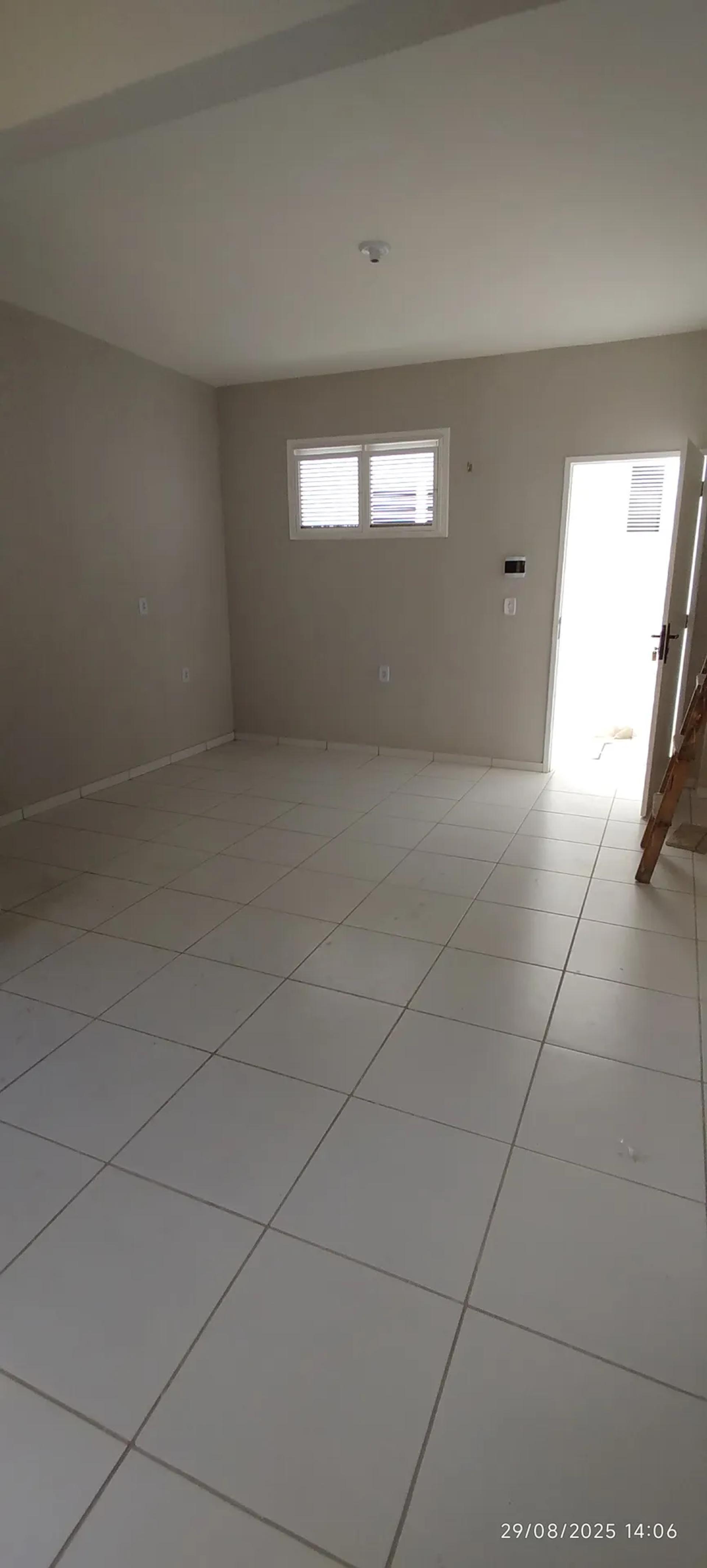 Apartamento na Rua Gonçalves Ledo, 1500, Joaquim Tavora em Fortaleza, por R$ 800/Mês - Viva Real