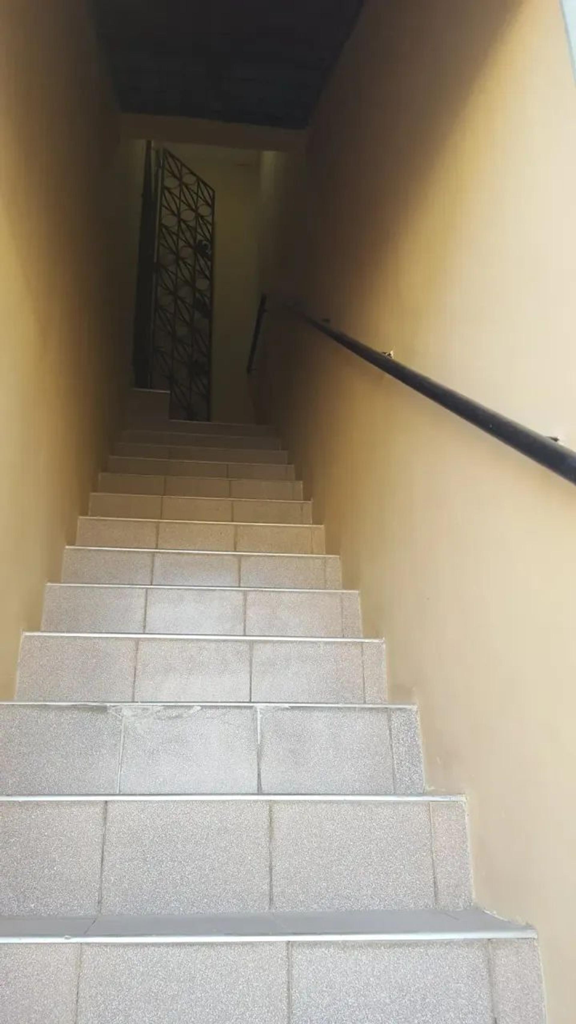 Aluga- SE Casa Altos Com 04 Quartos NO Damas EM Fortaleza