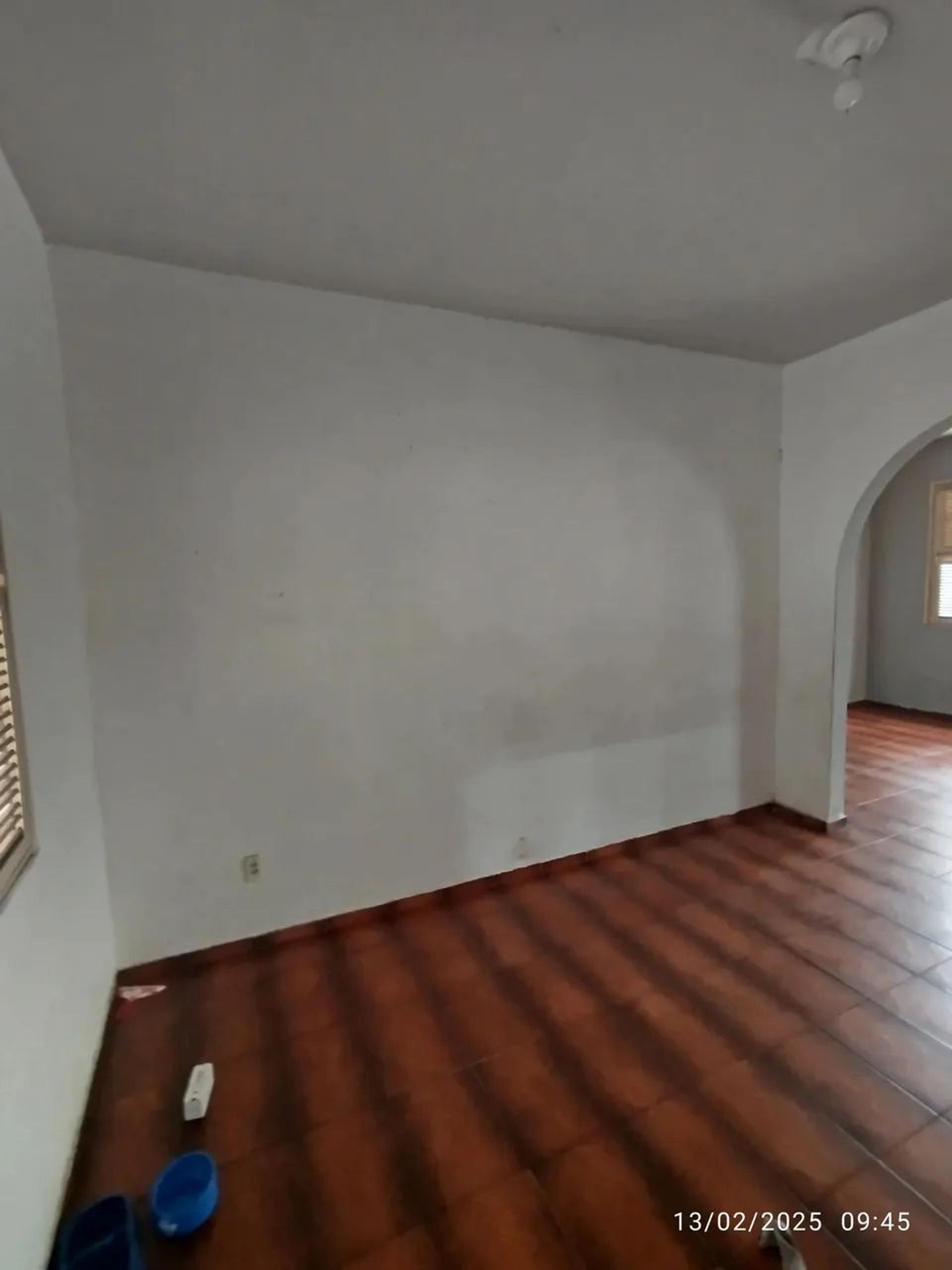 Vende-SE Casa NO Bairro Monte Castelo A 100M DA AV. Sargento Herminio