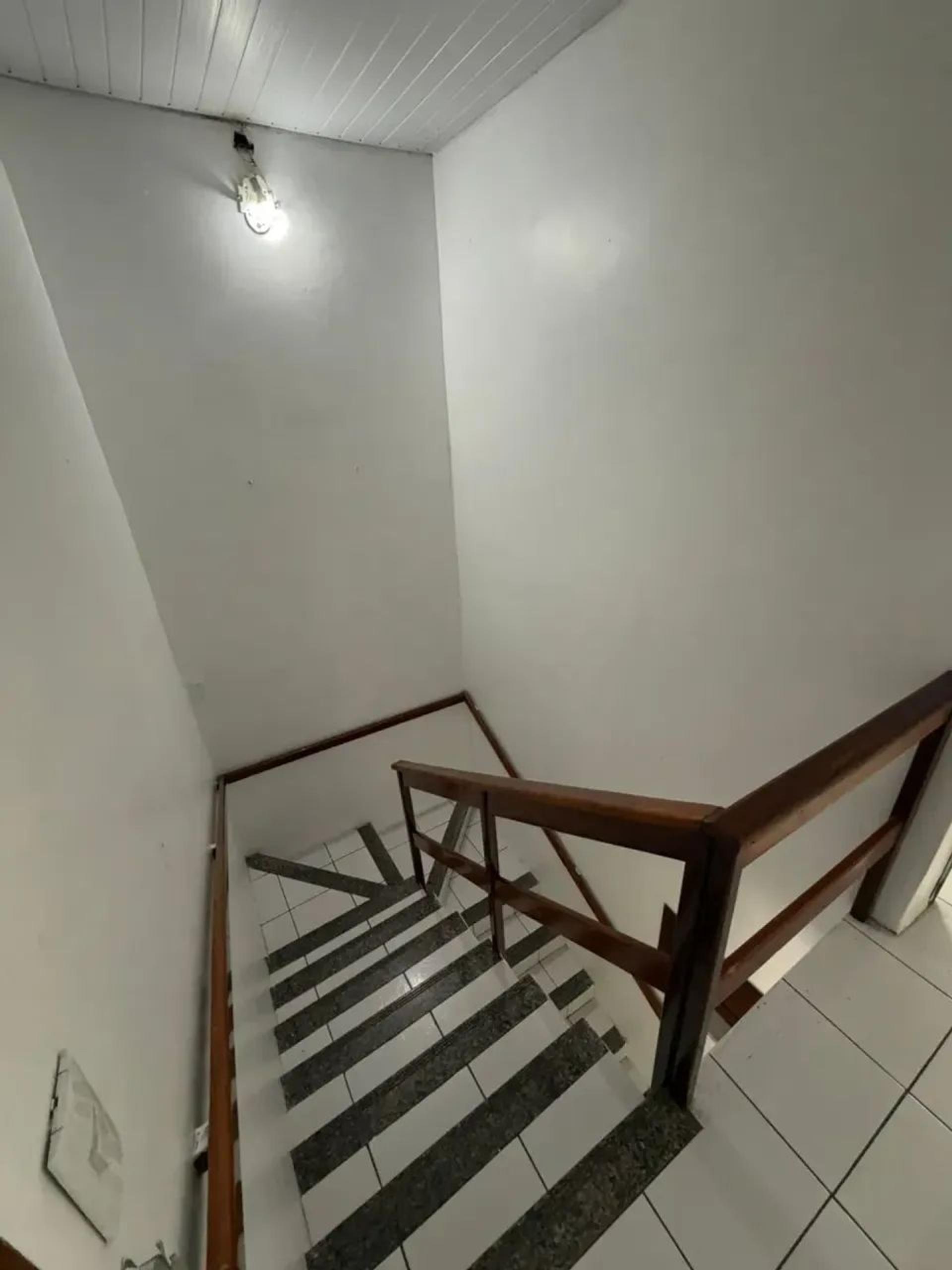 Vende-Se Casa Duplex Na Pereira Filgueiras
