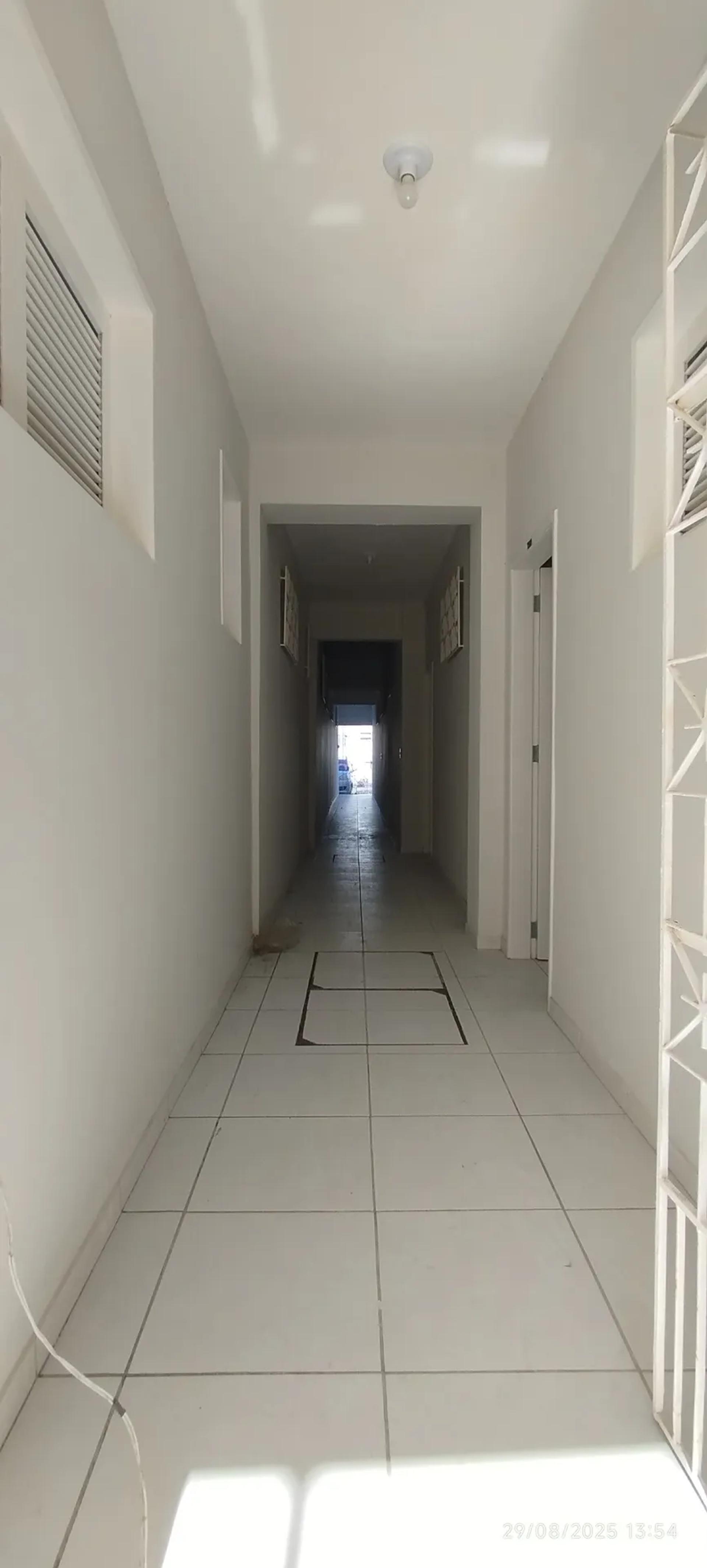 Apartamento na Rua Gonçalves Ledo, 1500, Joaquim Tavora em Fortaleza, por R$ 800/Mês - Viva Real