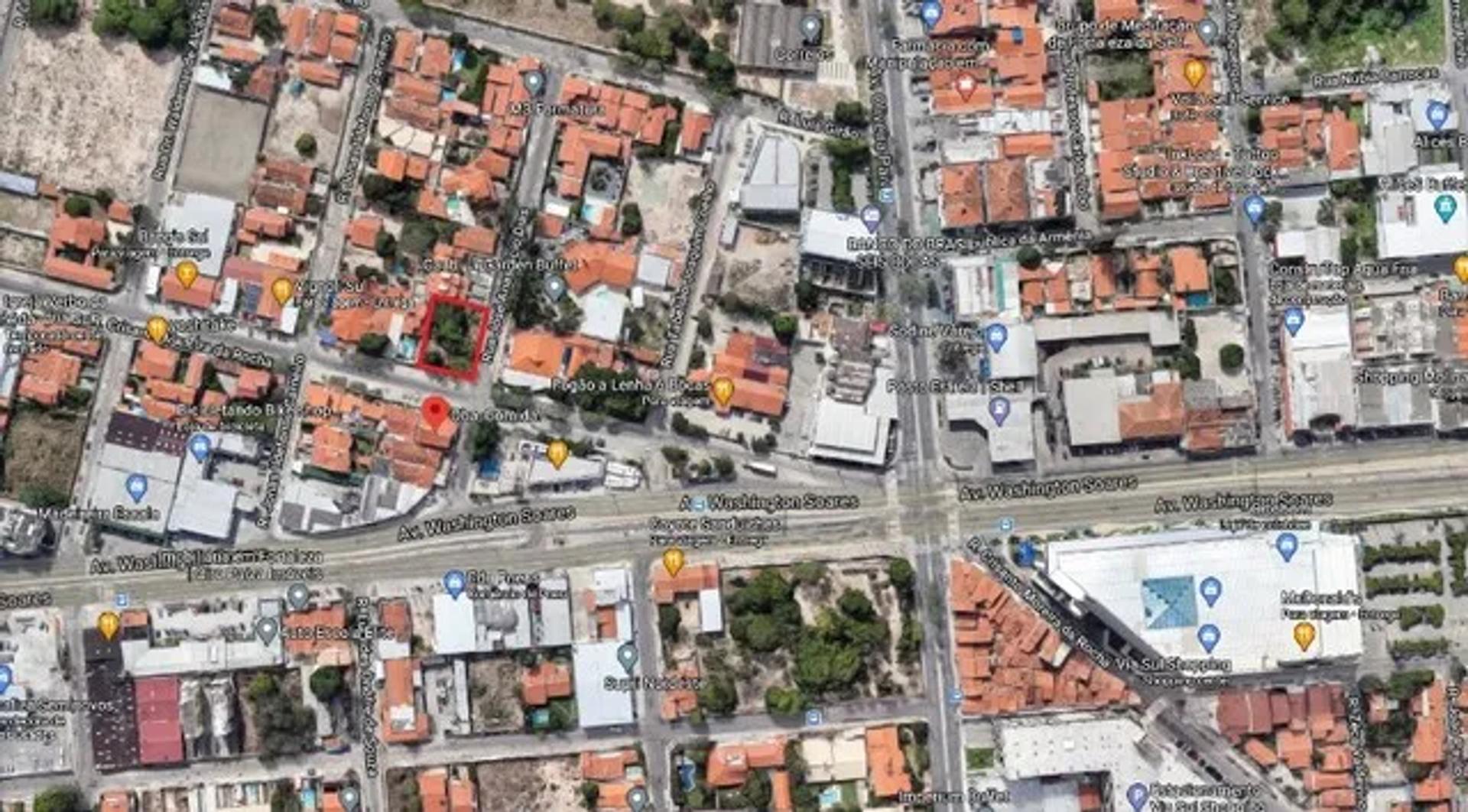 Lote/Terreno na Rua Crisanto Moreira da Rocha, 1132, Sapiranga em Fortaleza, por R$ 13.000/Mês - Viva Real