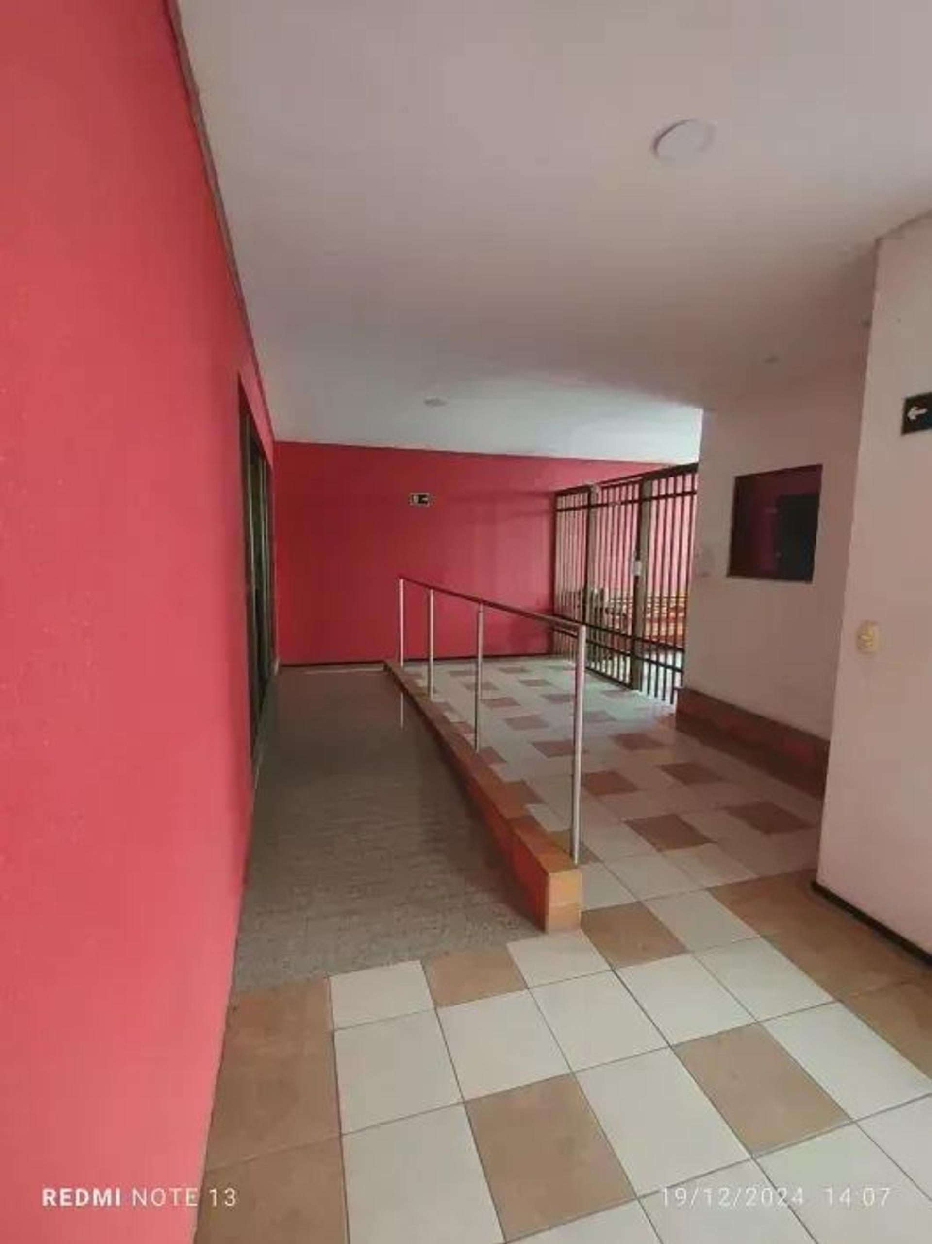 Imobiliaria Iguatu Trás UM Apartamento NO Bairro Meireles