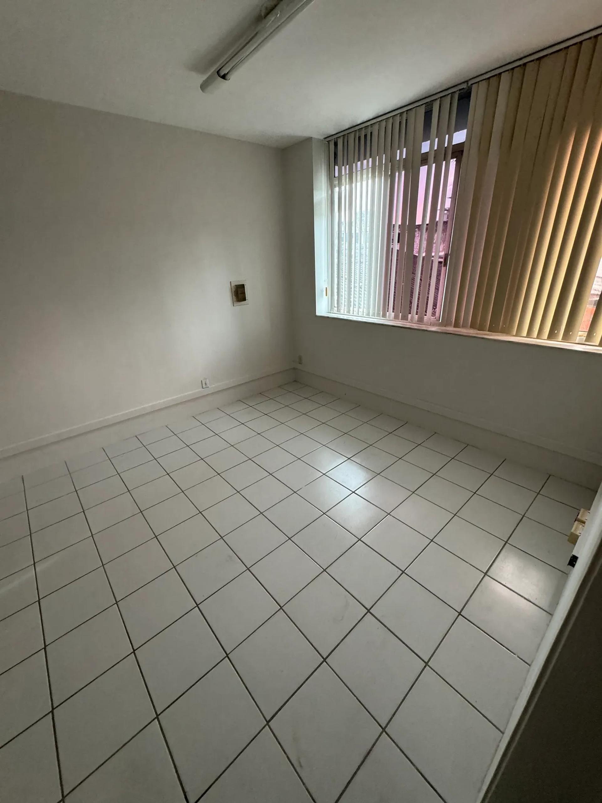 Prédio Comercial na Rua Barão de Aratanha, 100, Centro em Fortaleza, por R$ 50.000/Mês - Viva Real