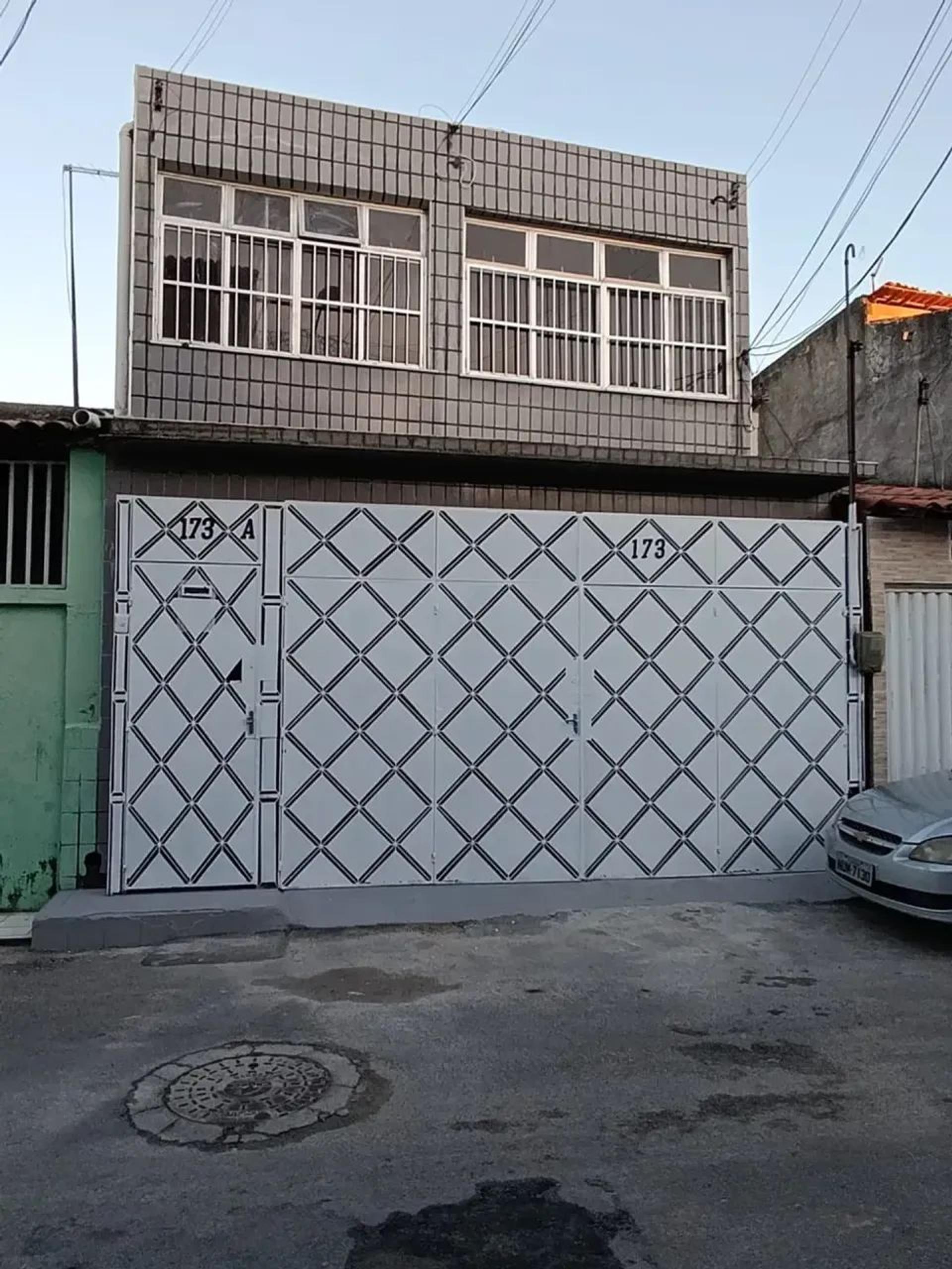 Casa à Venda No Montese/Parreão