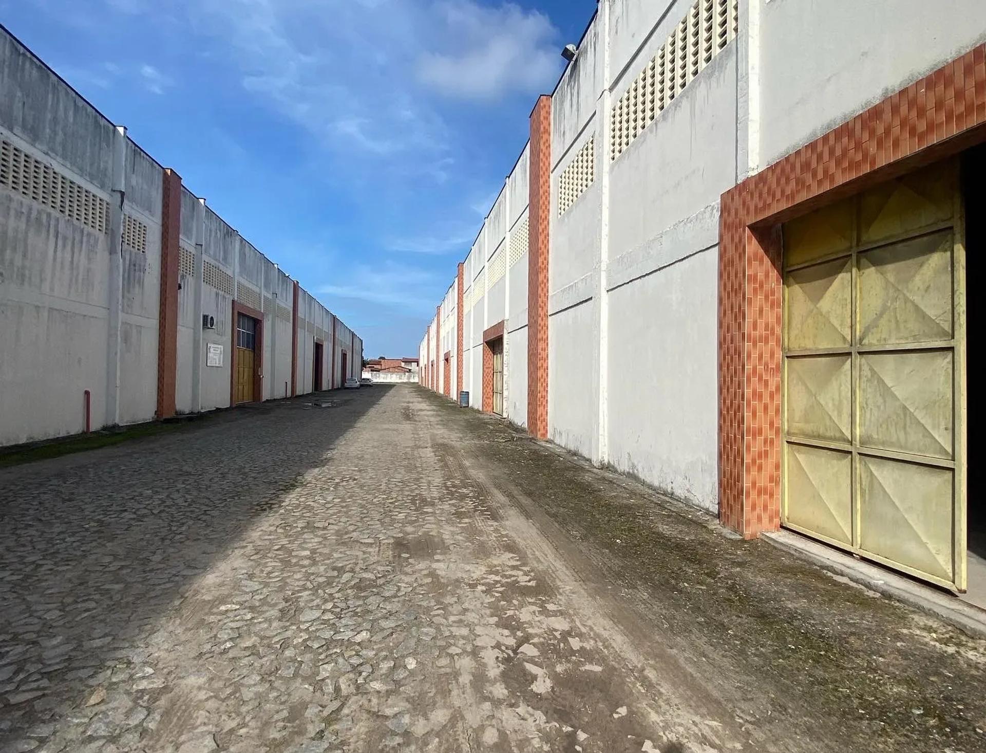 Galpão/Depósito/Armazém na Rua Baturité, 500, Planalto Horizonte em Horizonte, por R$ 129.800/Mês - Viva Real
