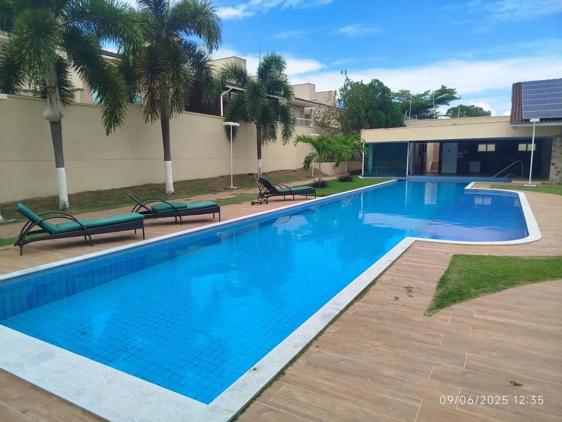 Vende-SE Casa Duplex EM Condomínio NA Precabura Eusébio