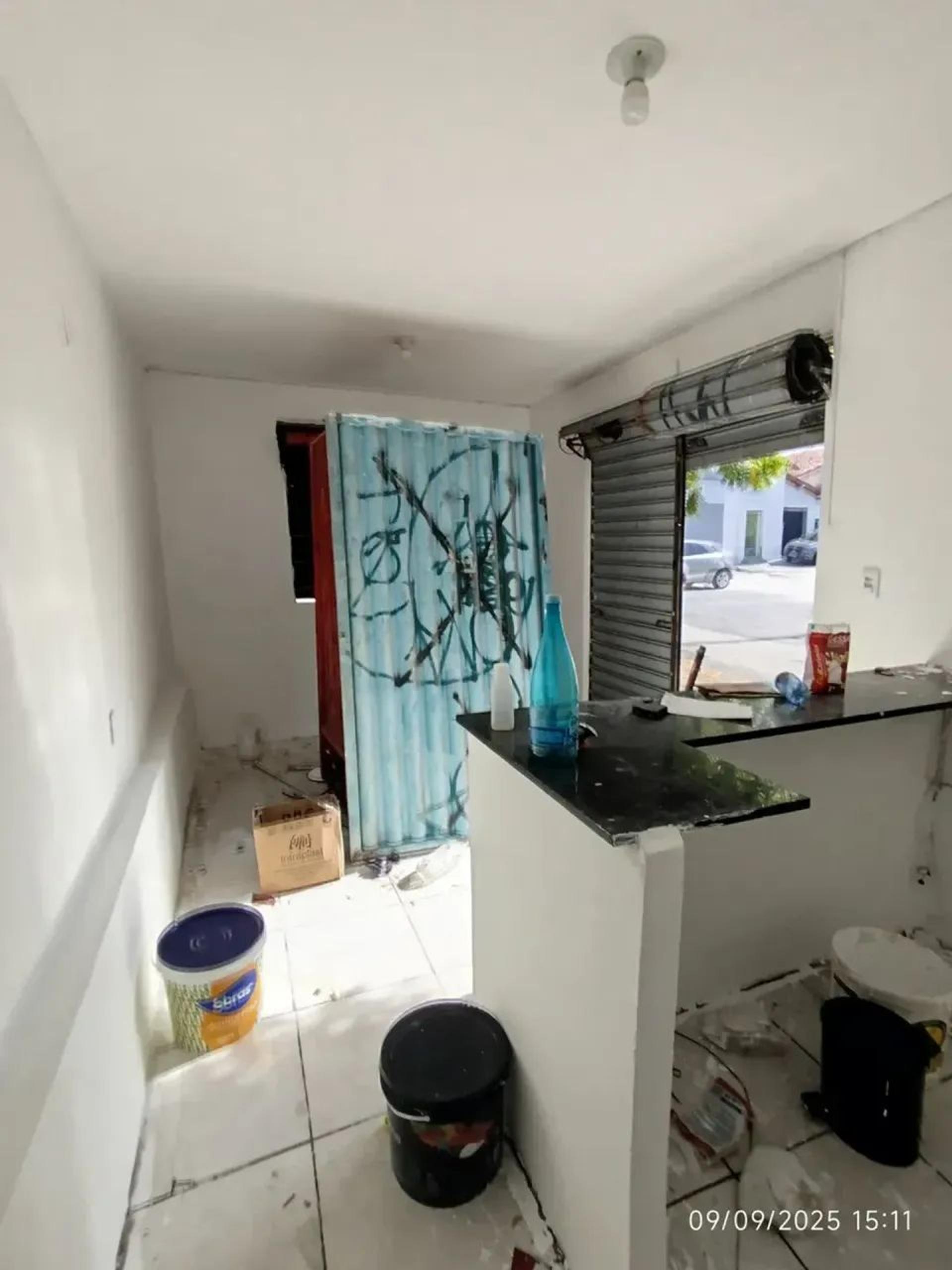 Aluga-SE Ponto Comercial DE Esquina NA Rua Pereira Filgueiras