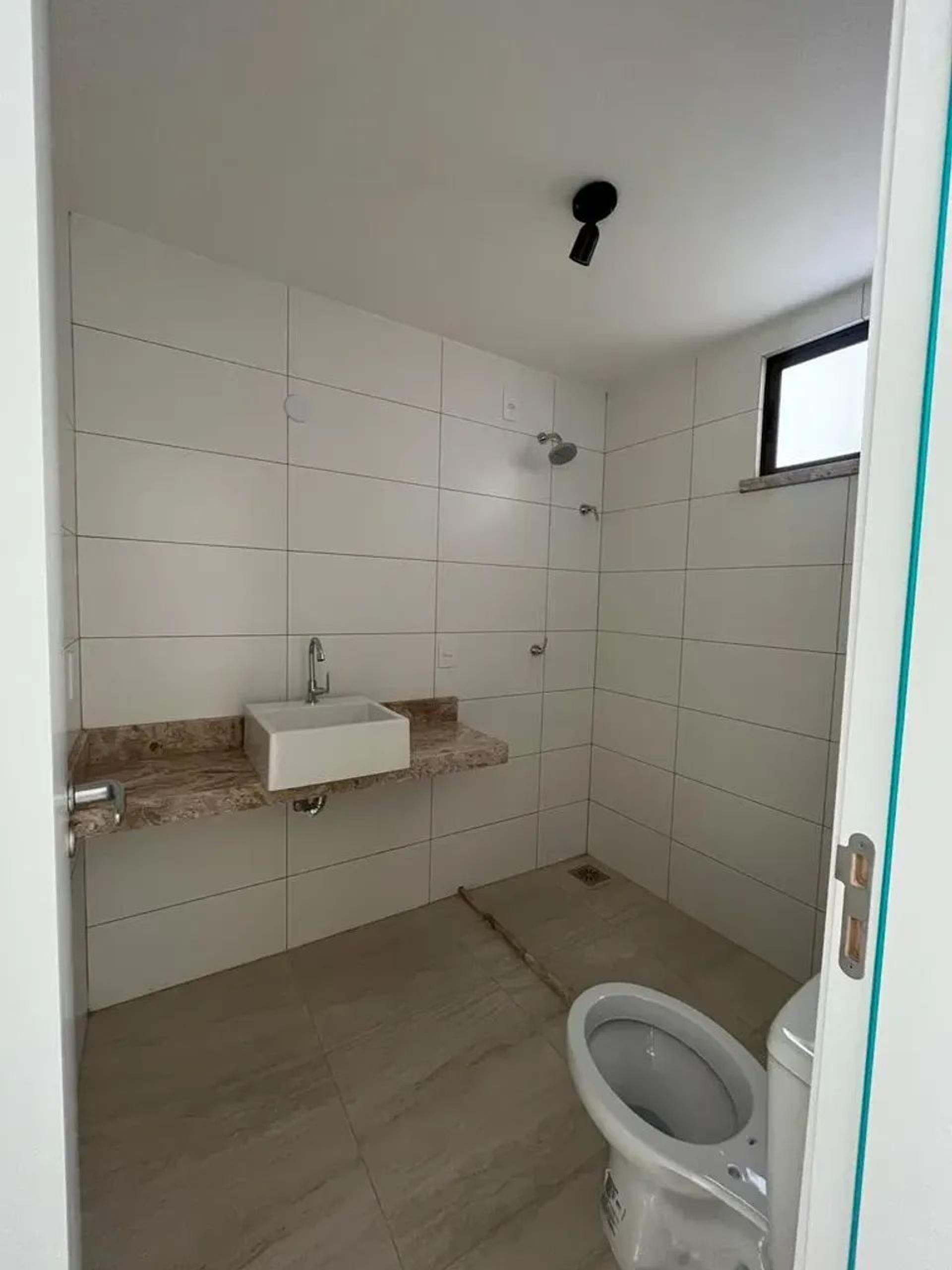 Casa Em Condomínio À Venda Na Lagoa Redonda