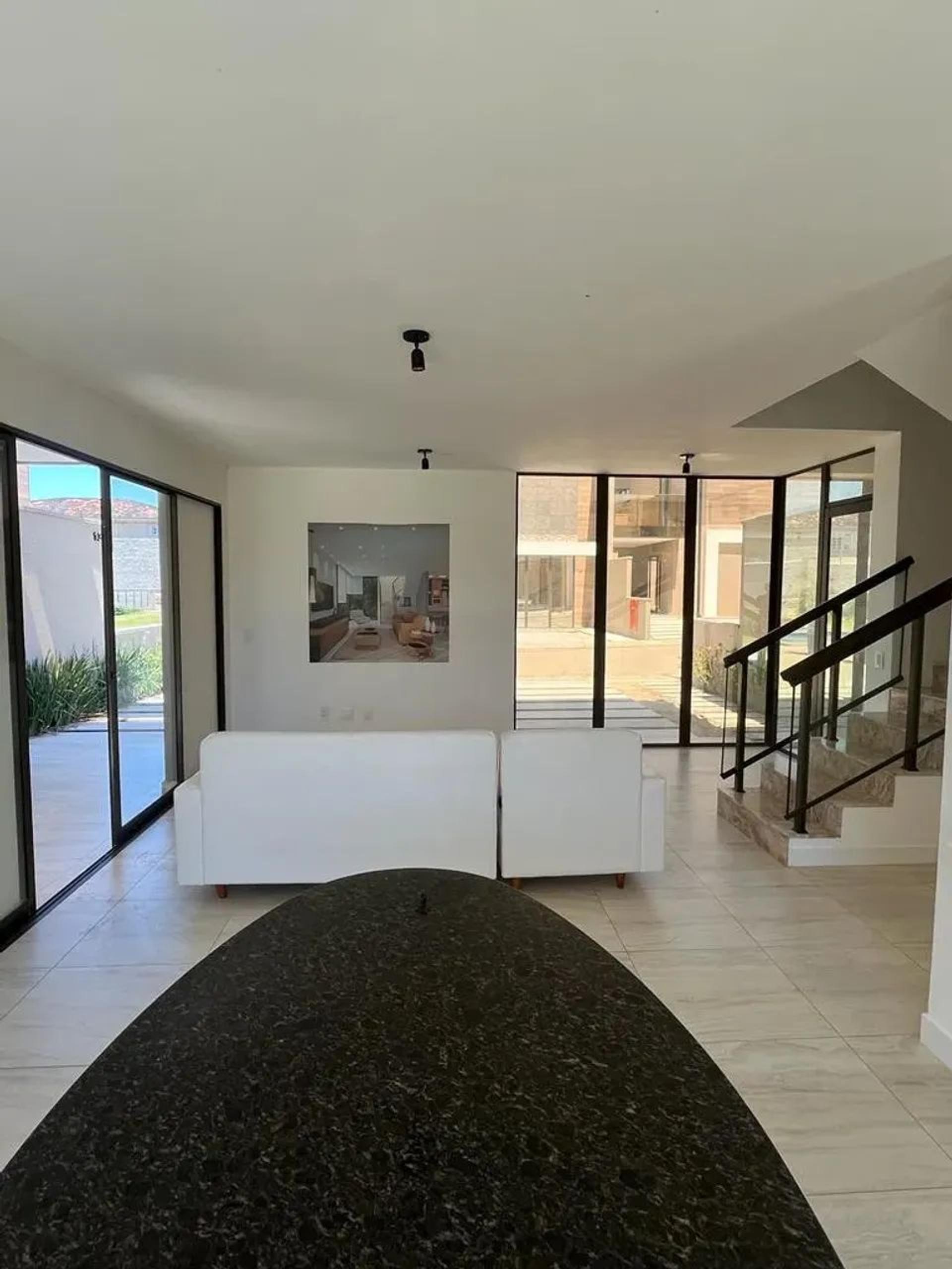Casa Em Condomínio À Venda Na Lagoa Redonda