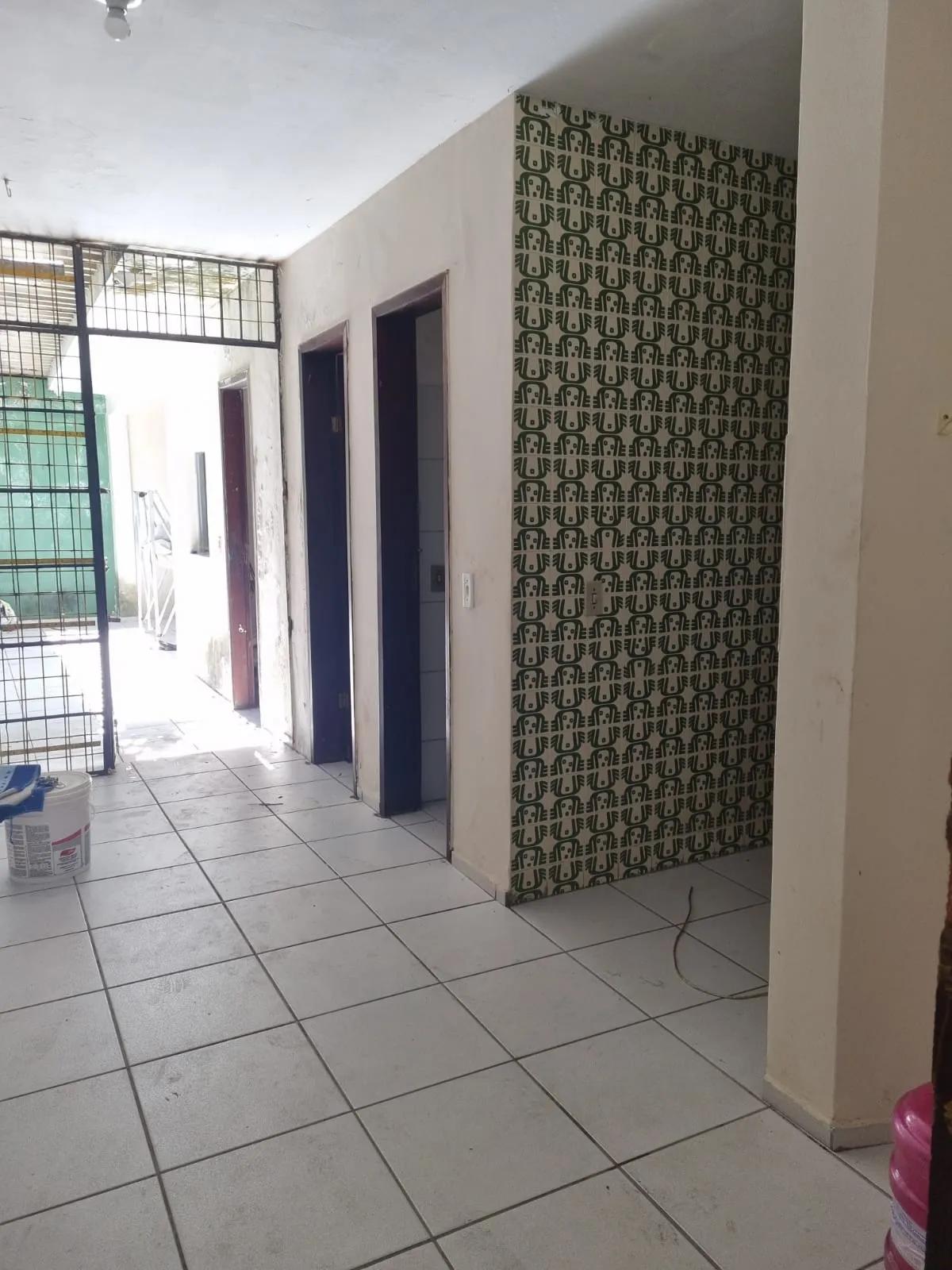 Prédio Comercial na Avenida Dom Manuel, 1063, Centro em Fortaleza, por R$ 4.500/Mês - Viva Real