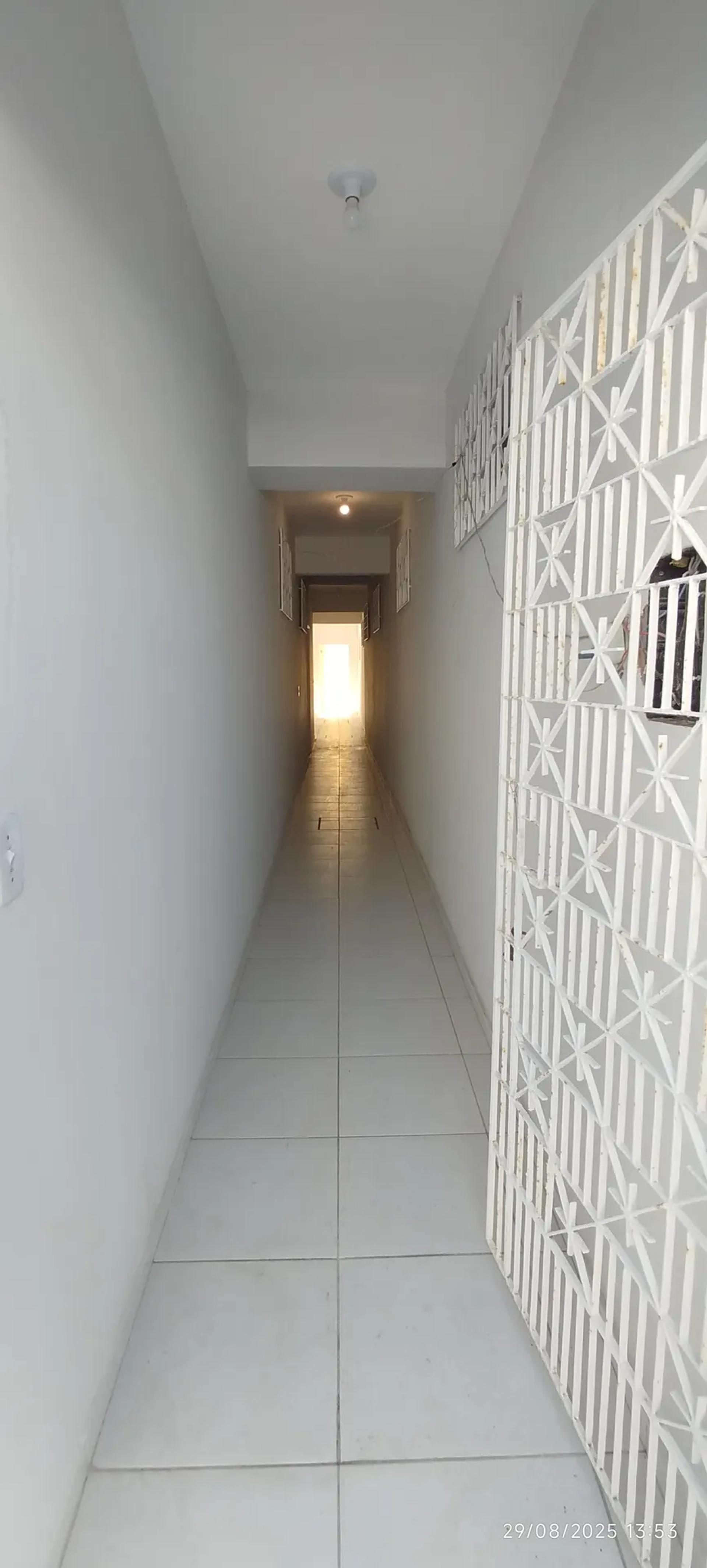 Apartamento na Rua Gonçalves Ledo, 1500, Joaquim Tavora em Fortaleza, por R$ 800/Mês - Viva Real