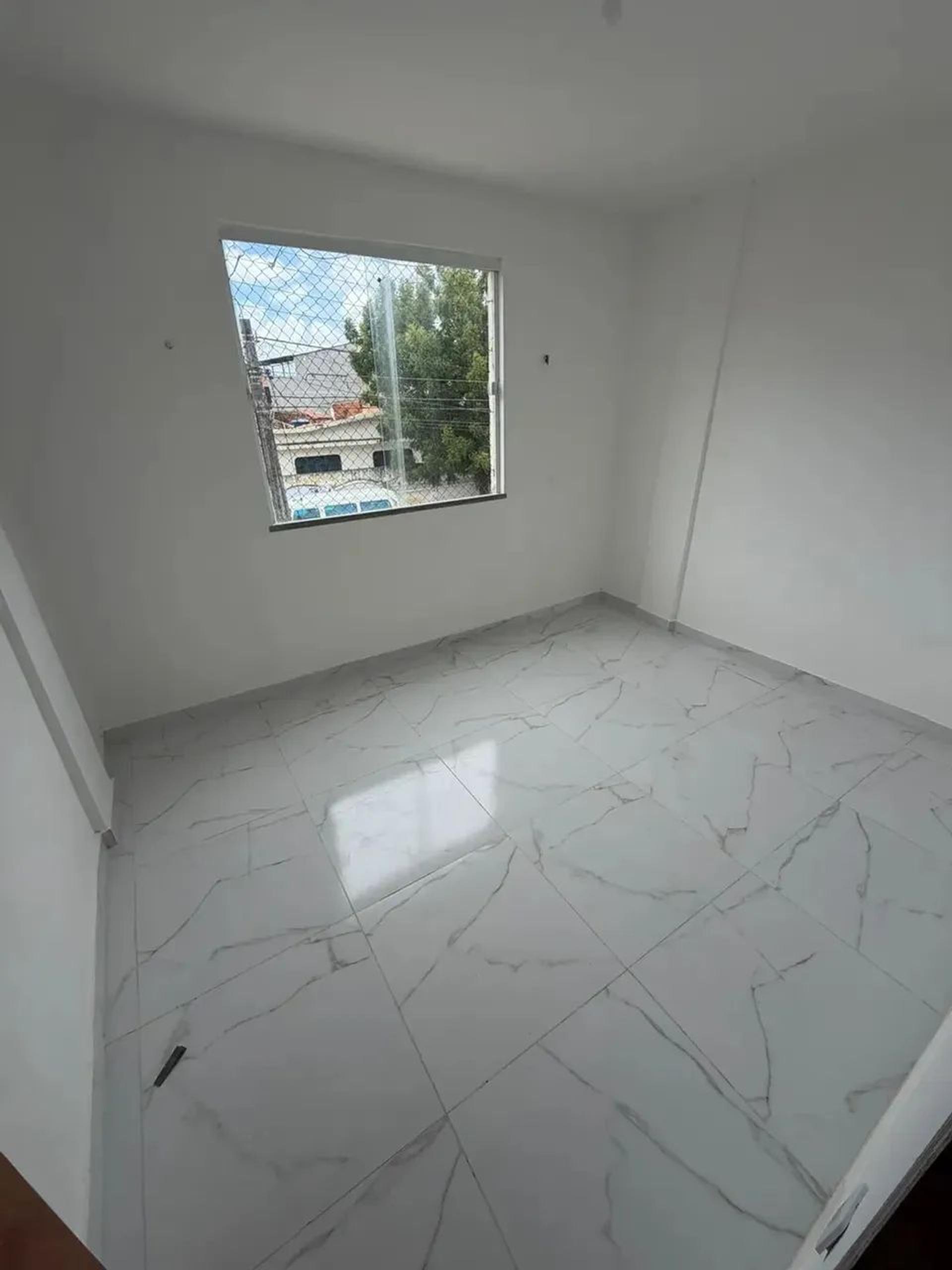 Vende-Se Apartamento Na Parquelândia Próx. à Jovita Feitosa