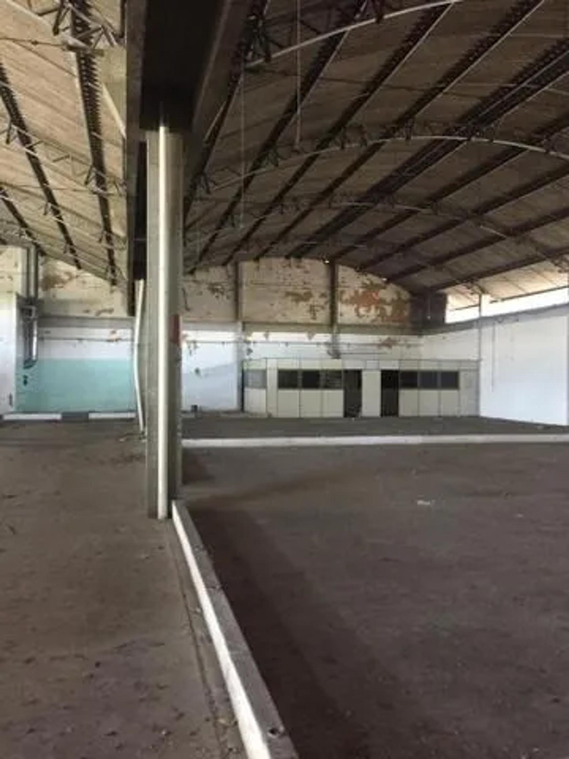 Galpão/Depósito/Armazém na Travessa Senador Robert Kennedy, 938, Barra do Ceará em Fortaleza, por R$ 16.000/Mês - Viva R