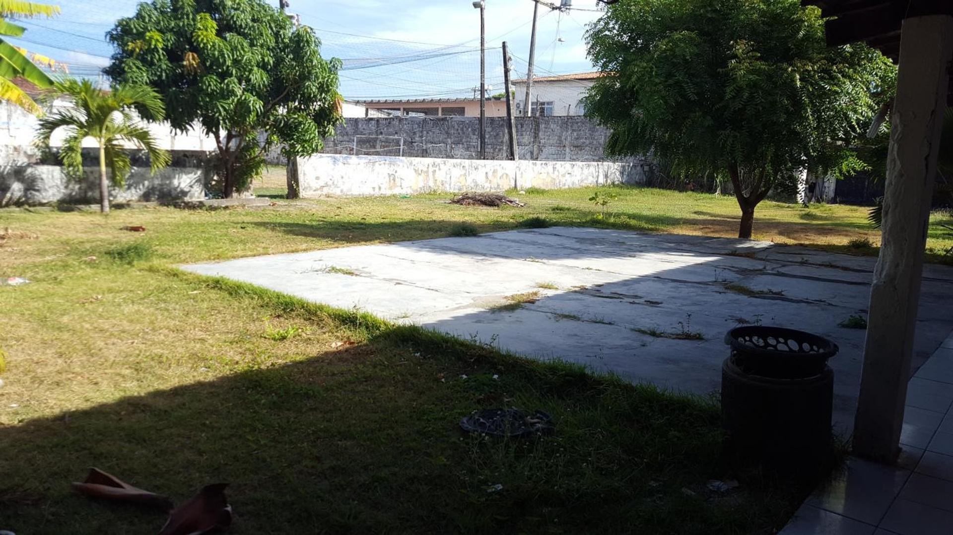 Vende-SE Campo Society Próximo AO Novo Shopping DA AV. Alberto Craveiro