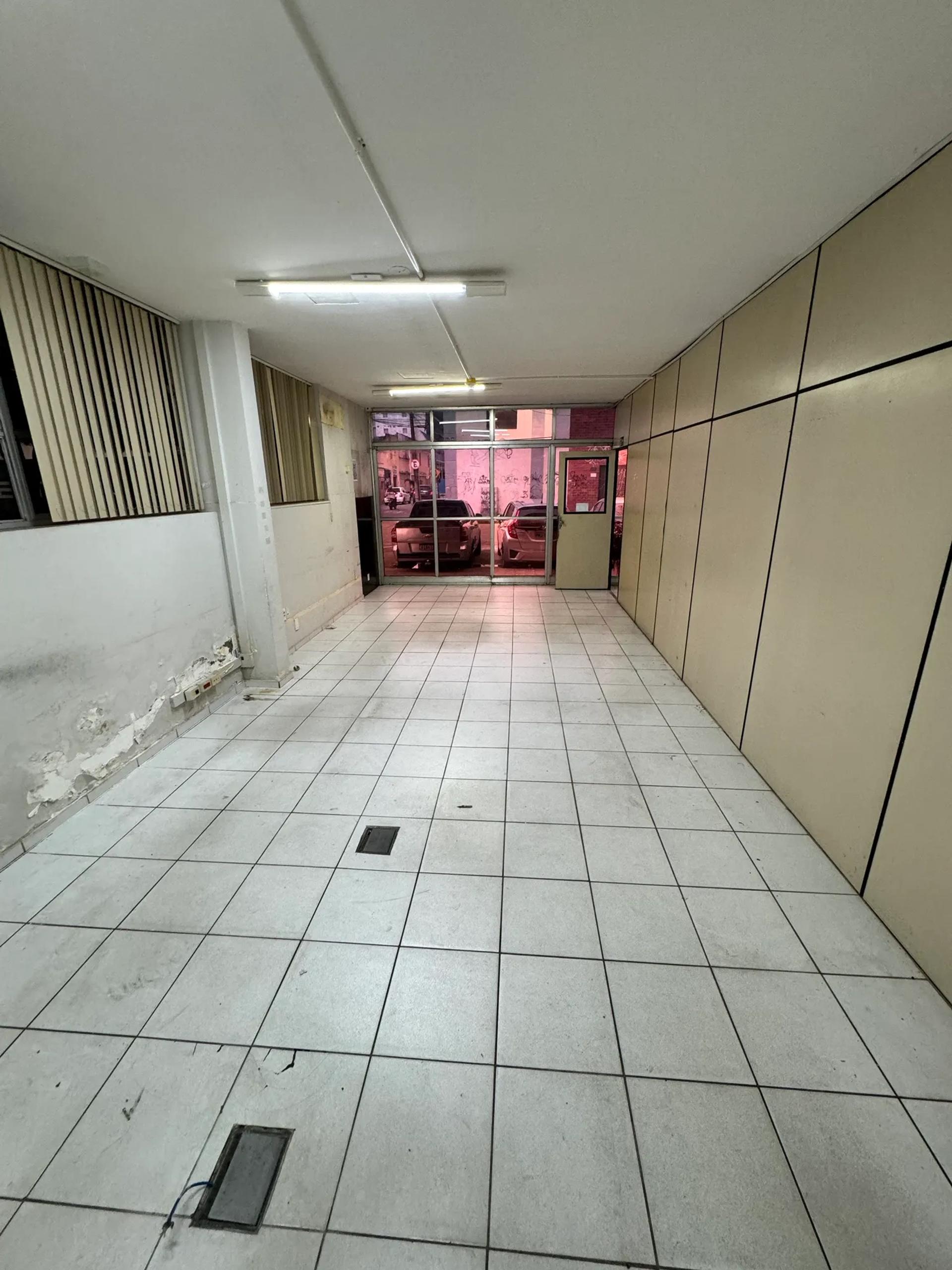 Prédio Comercial na Rua Barão de Aratanha, 100, Centro em Fortaleza, por R$ 50.000/Mês - Viva Real