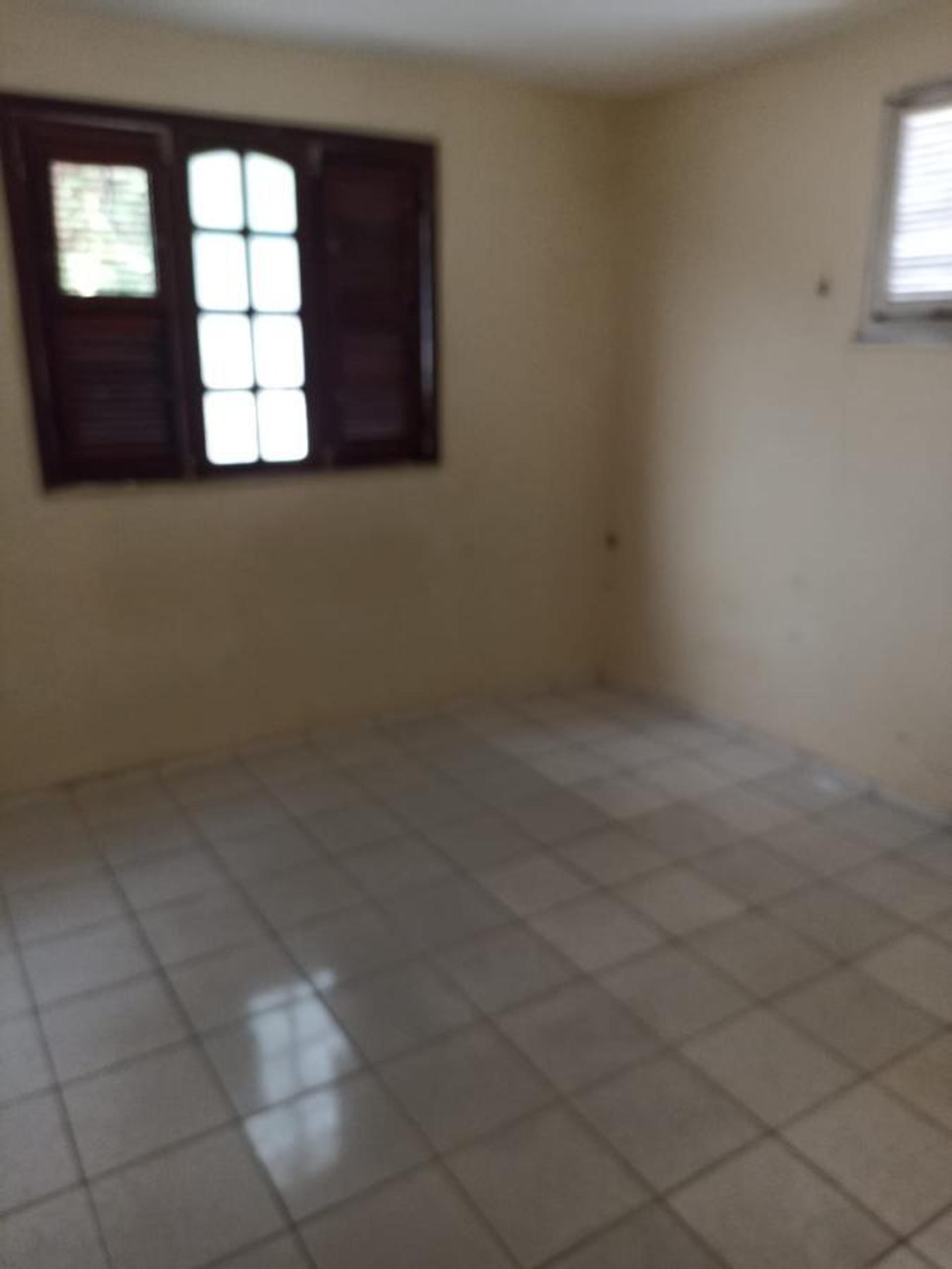 Casa Comercial para Venda, em Fortaleza, bairro Itapery - foto 10