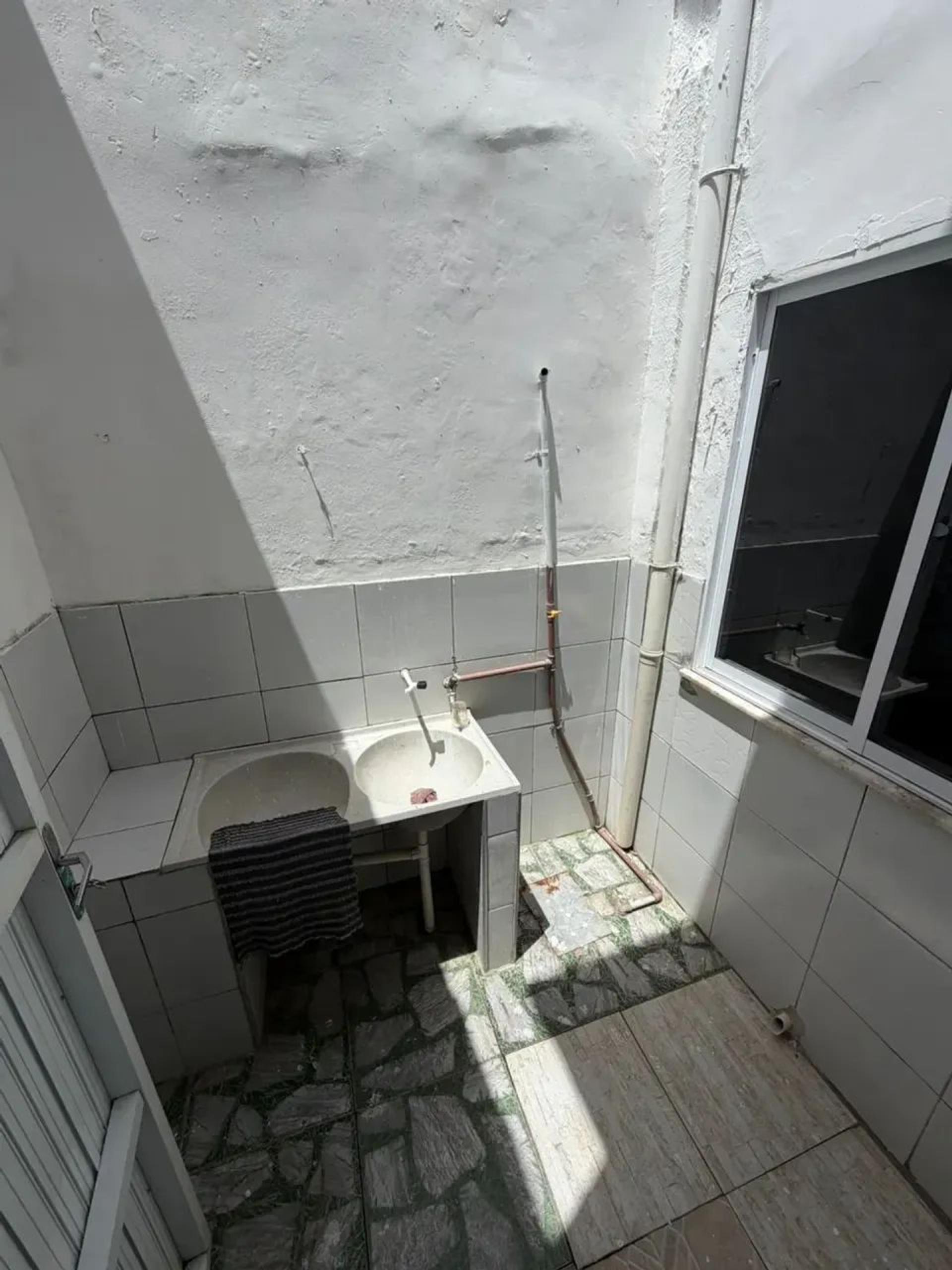 Vende-Se Casa Duplex Na Pereira Filgueiras