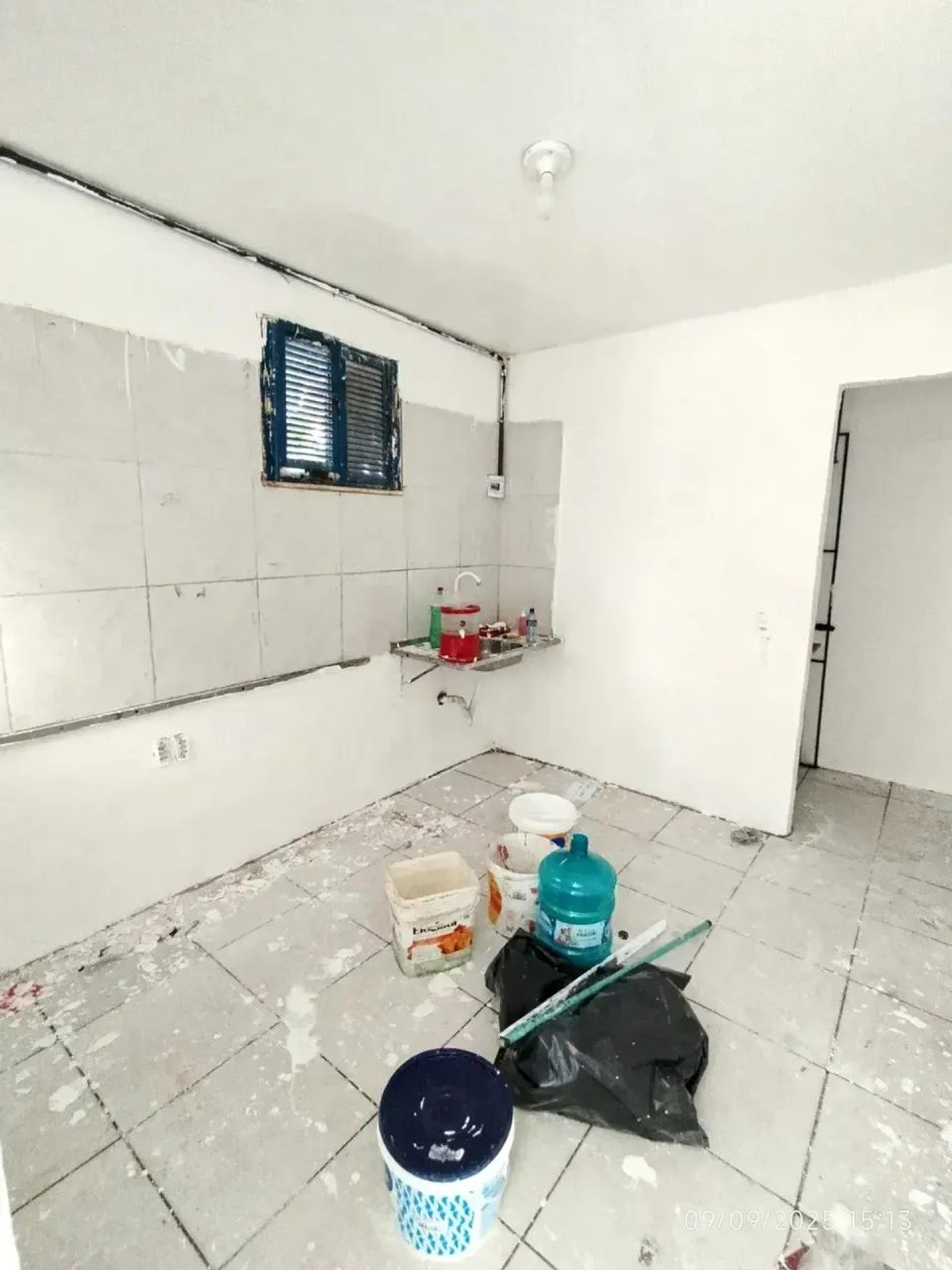 Aluga-SE Ponto Comercial DE Esquina NA Rua Pereira Filgueiras