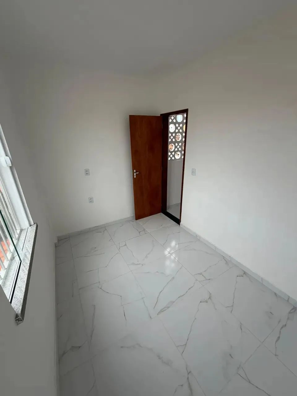 Vende-Se Apartamento Na Parquelândia Próx. à Jovita Feitosa