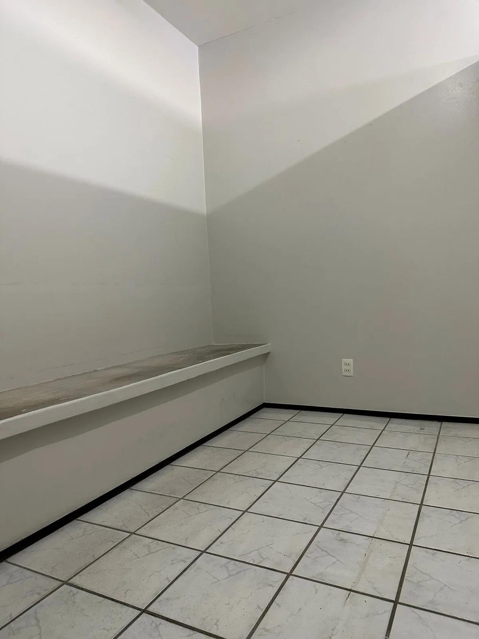 Kitnet na Rua Bárbara de Alencar, 540, Centro em Fortaleza, por R$ 850/Mês - Viva Real