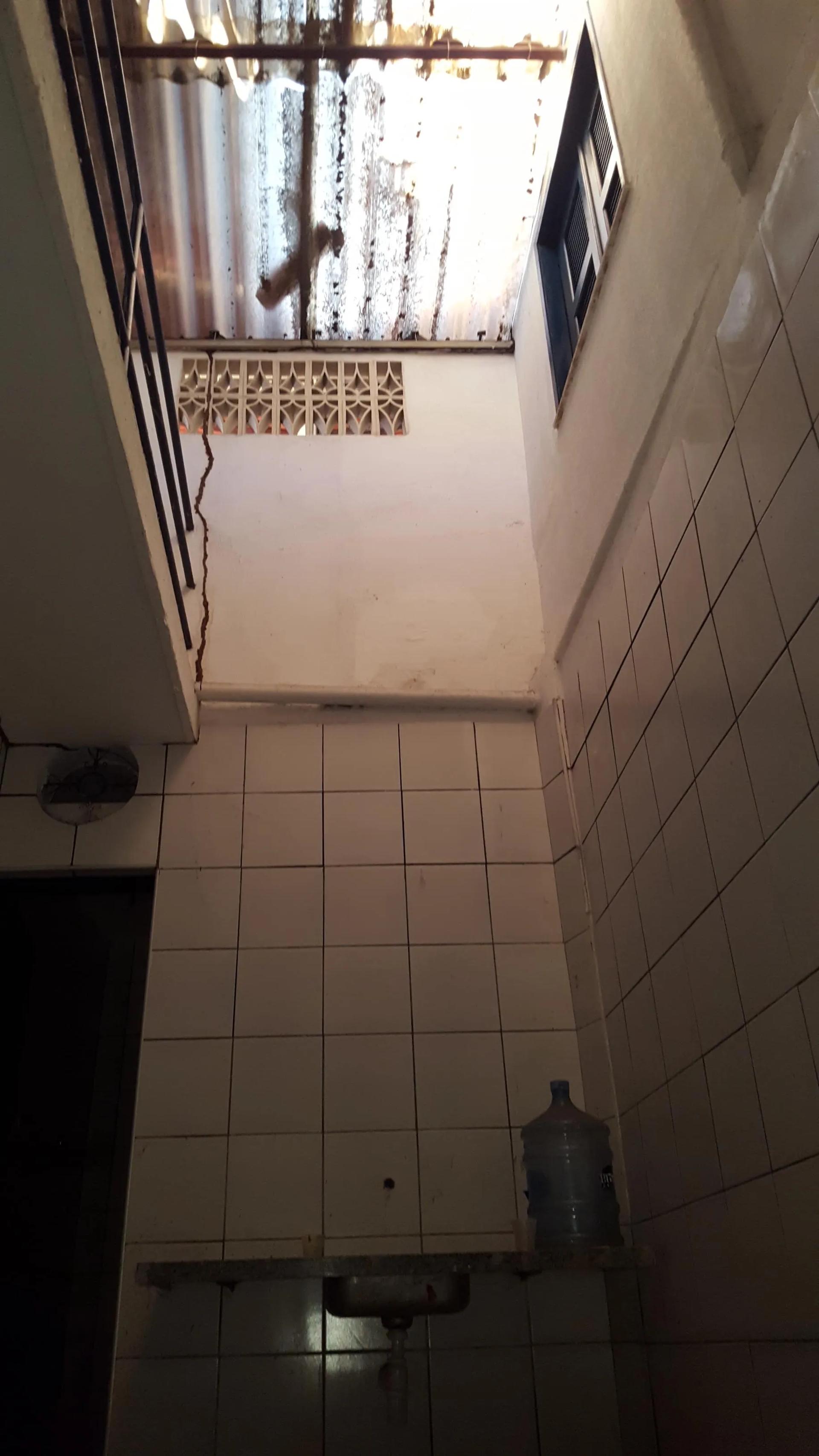 Prédio Comercial na Rua Fiscal Vieira, 3575, Joaquim Tavora em Fortaleza, por R$ 2.000/Mês - Viva Real