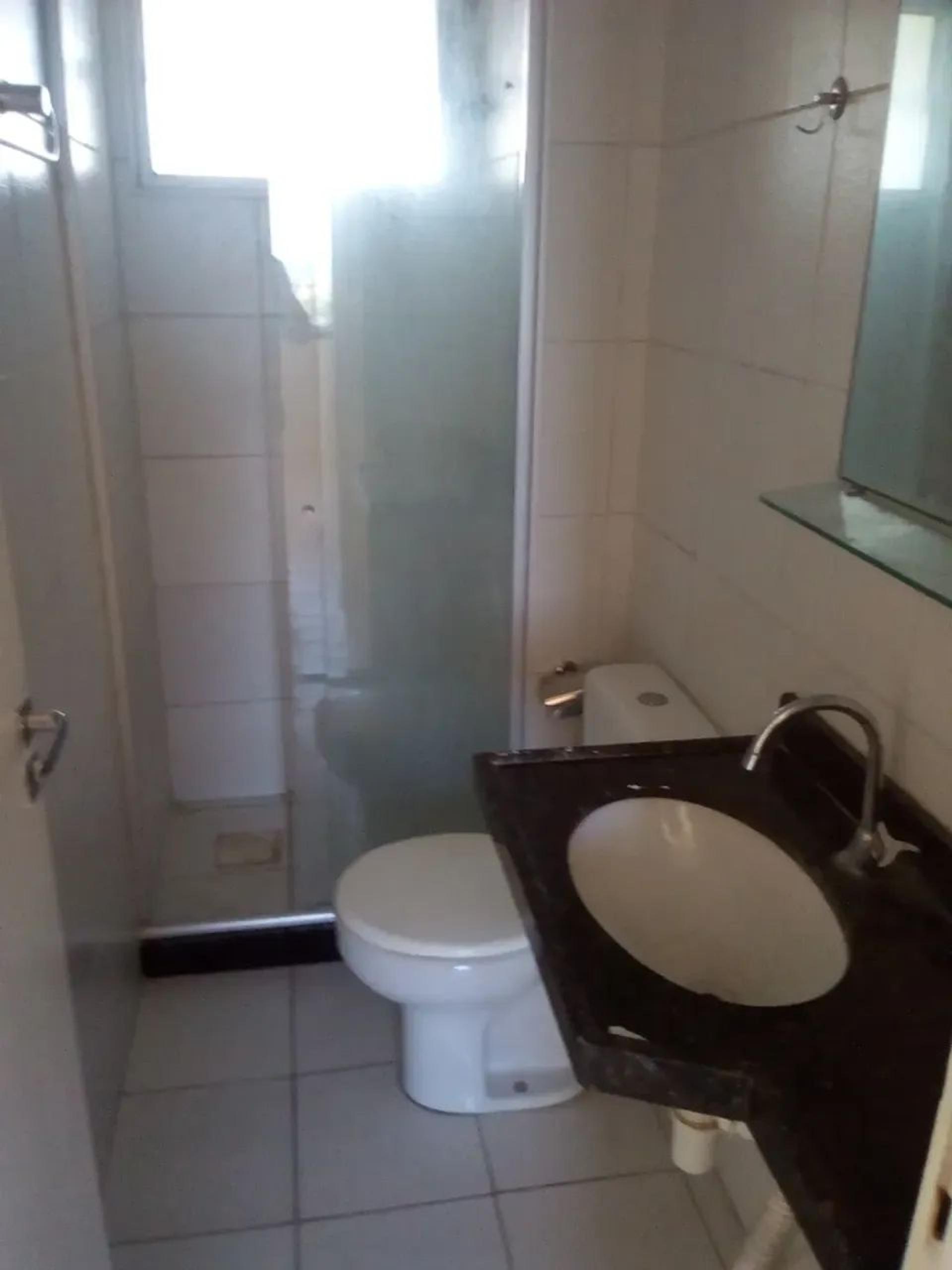 Imóvel para aluguel tem 70 metros quadrados com 3 quartos em Centro - Fortaleza - CE