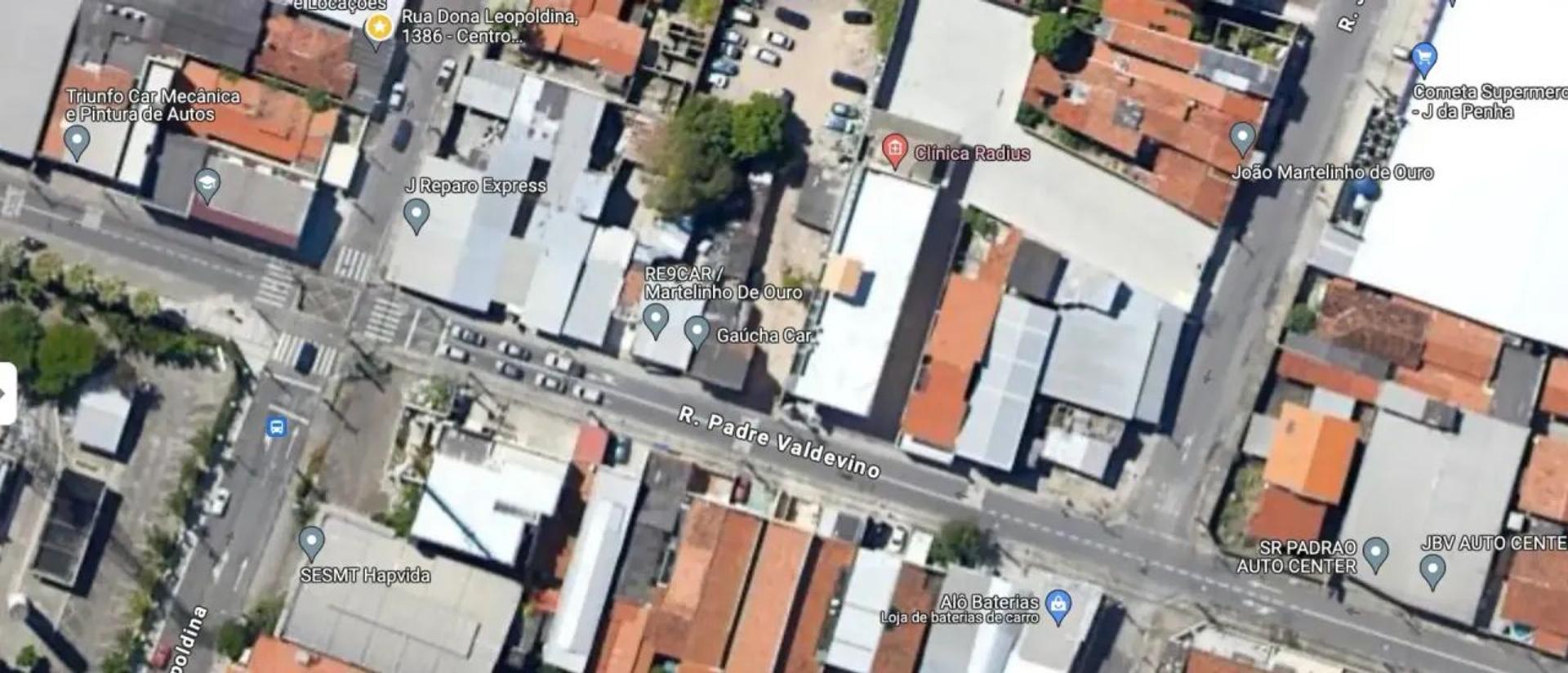 Aluga-Se Galpão Próximo a Rua Padre Valdevino