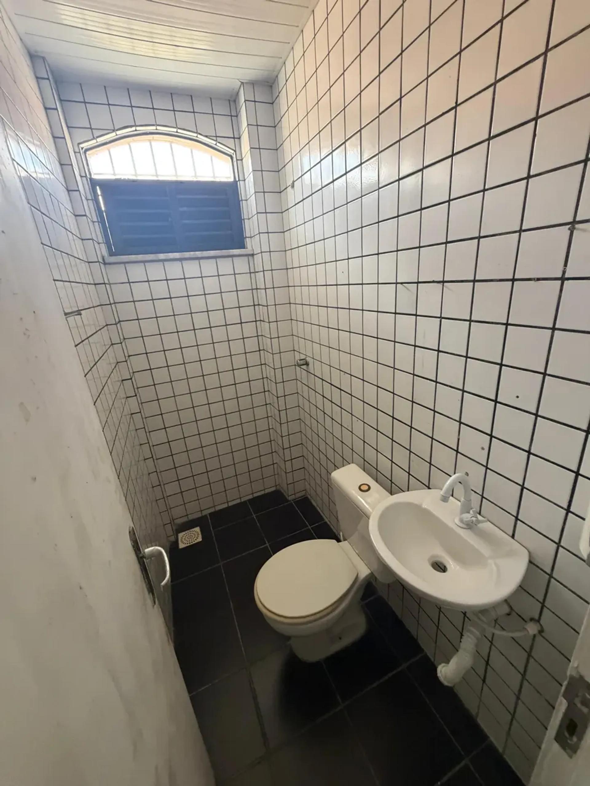 Prédio Comercial na Rua Gonçalves Ledo, 1360, Centro em Fortaleza, por R$ 14.000/Mês - Viva Real