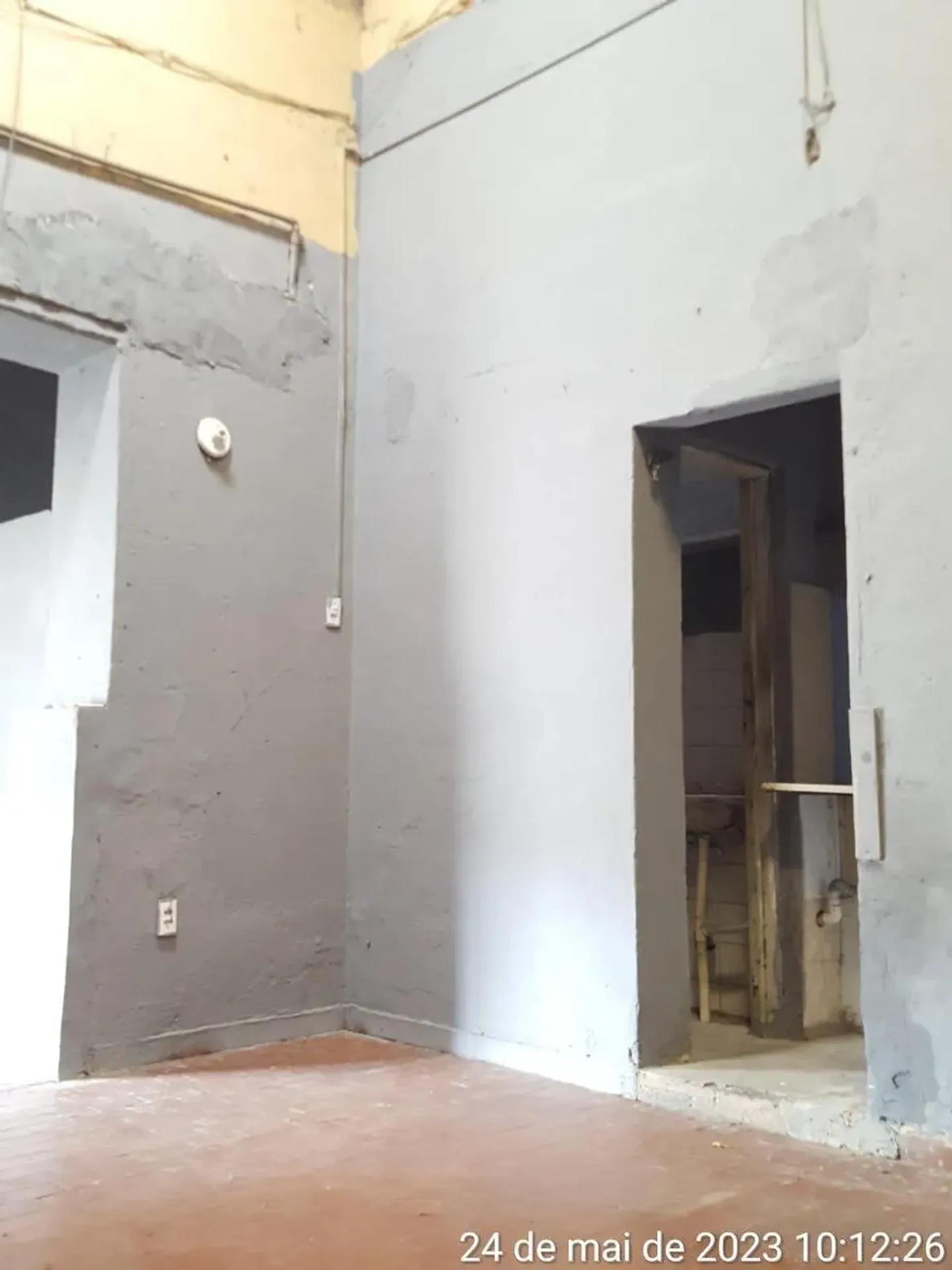 Ponto Comercial na Rua Franklin Távora, 548, Centro em Fortaleza, por R$ 800/Mês - Viva Real