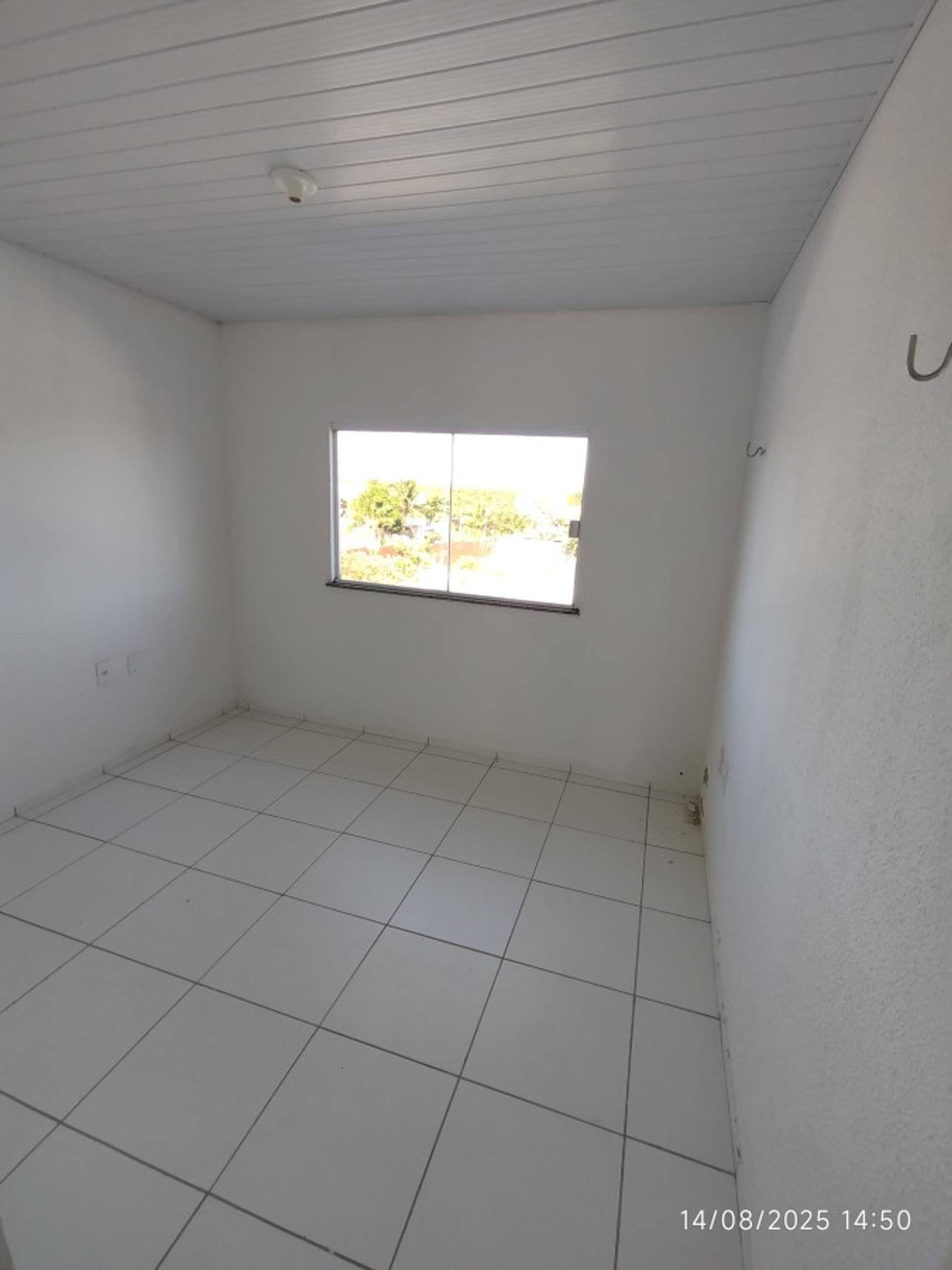 Apartamento para Venda, em Caucaia, bairro Guajiru, 2 dormitórios, 1 banheiro, 1 suíte, 1 vaga - foto 24