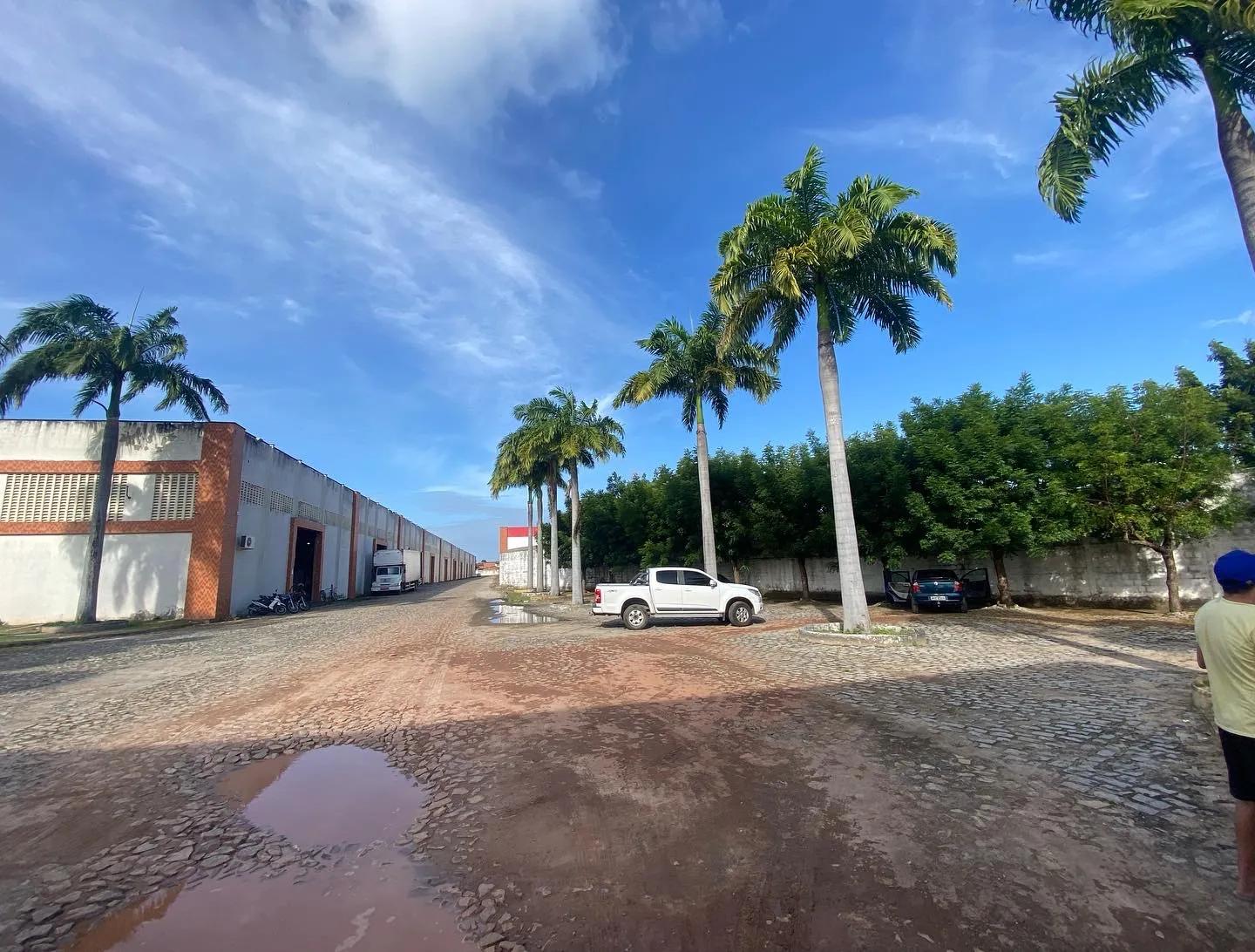 Galpão/Depósito/Armazém na Rua Baturité, 500, Planalto Horizonte em Horizonte, por R$ 20.163/Mês - Viva Real