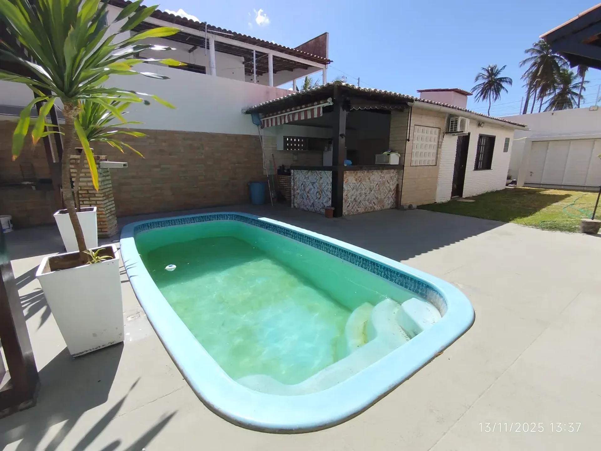 Imóvel Comercial na Rua Particular, 299, Tabuba em Caucaia, por R$ 7.000/Mês - Viva Real