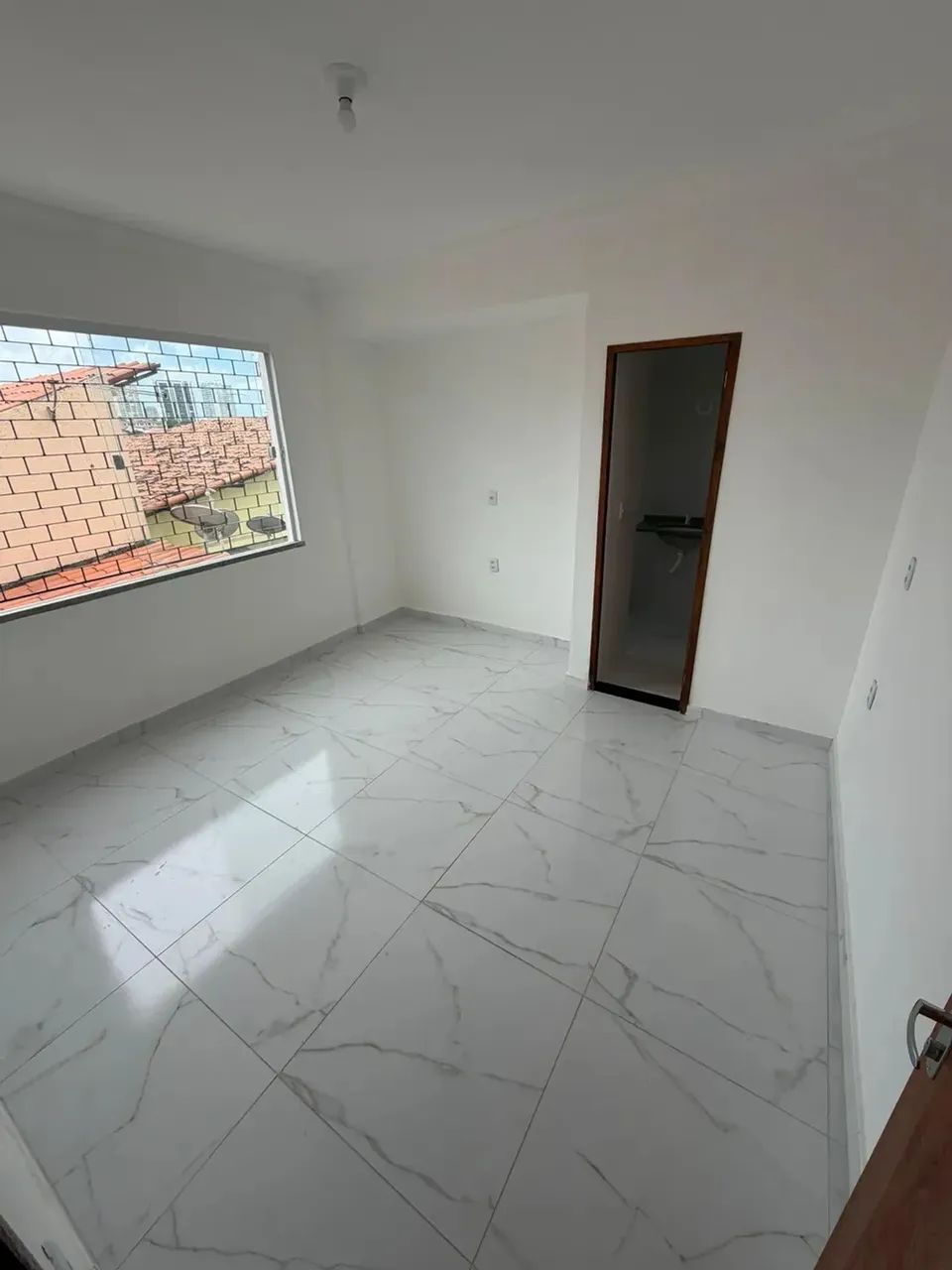 Vende-Se Apartamento Na Parquelândia Próx. à Jovita Feitosa