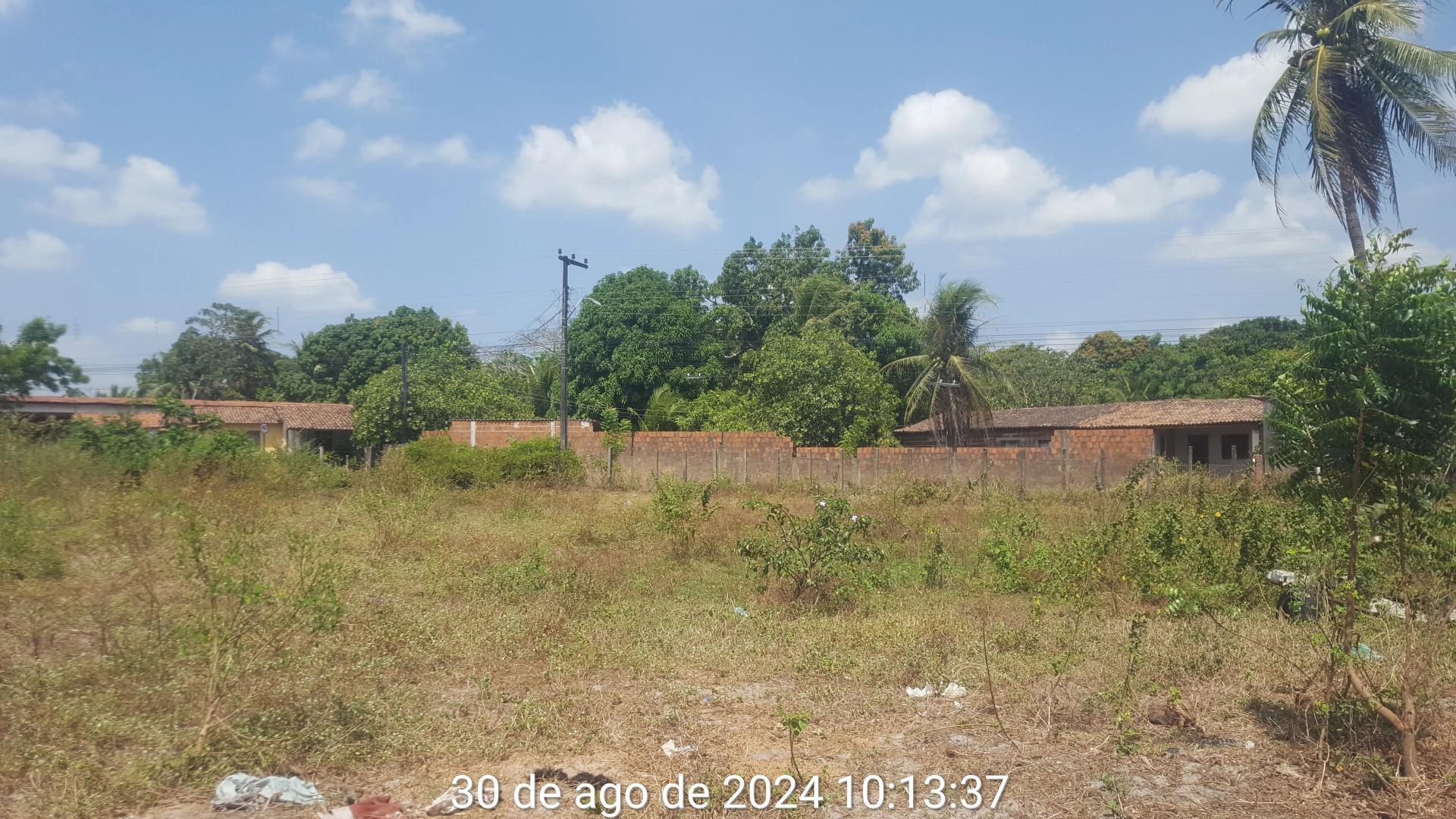Lote/Terreno na Avenida Manoel Feliciano de Lima, SN, Camara em Aquiraz, por R$ 1.500/Mês - Viva Real