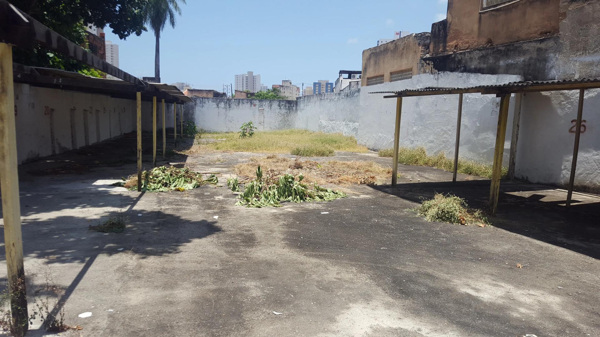 Ponto Comercial na Rua Pero Coelho, 3, Centro em Fortaleza, por R$ 4.000/Mês - Viva Real