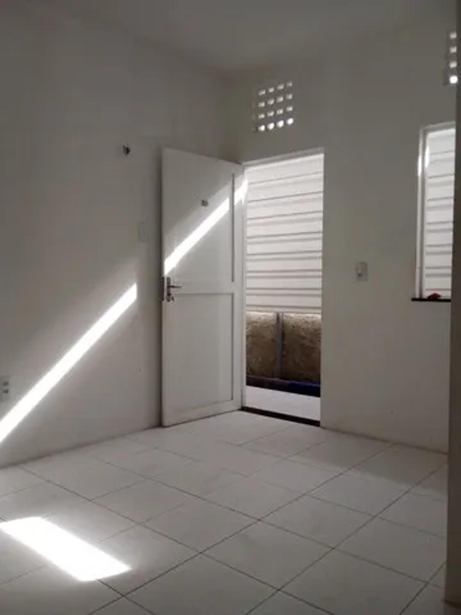 Kitnet na Avenida João Pessoa, 5400, Parangaba em Fortaleza, por R$ 600/Mês - Viva Real