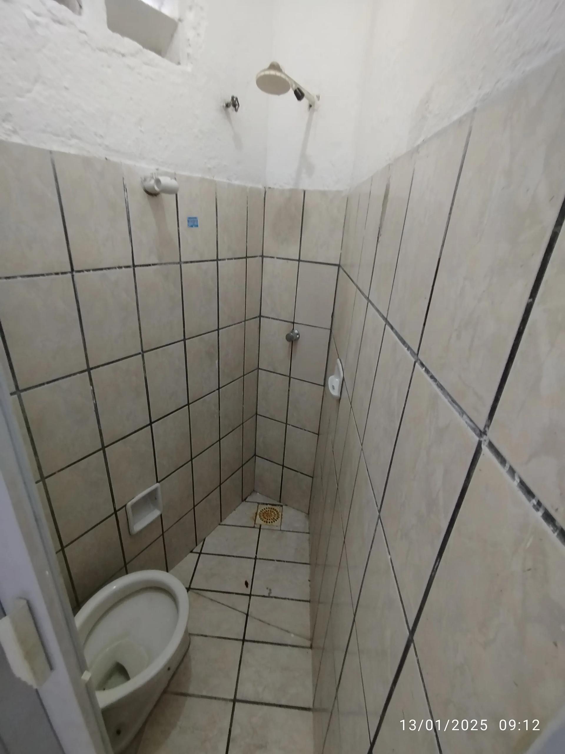 Casa na Rua Meton de Alencar, 56, Centro em Fortaleza, por R$ 900/Mês - Viva Real