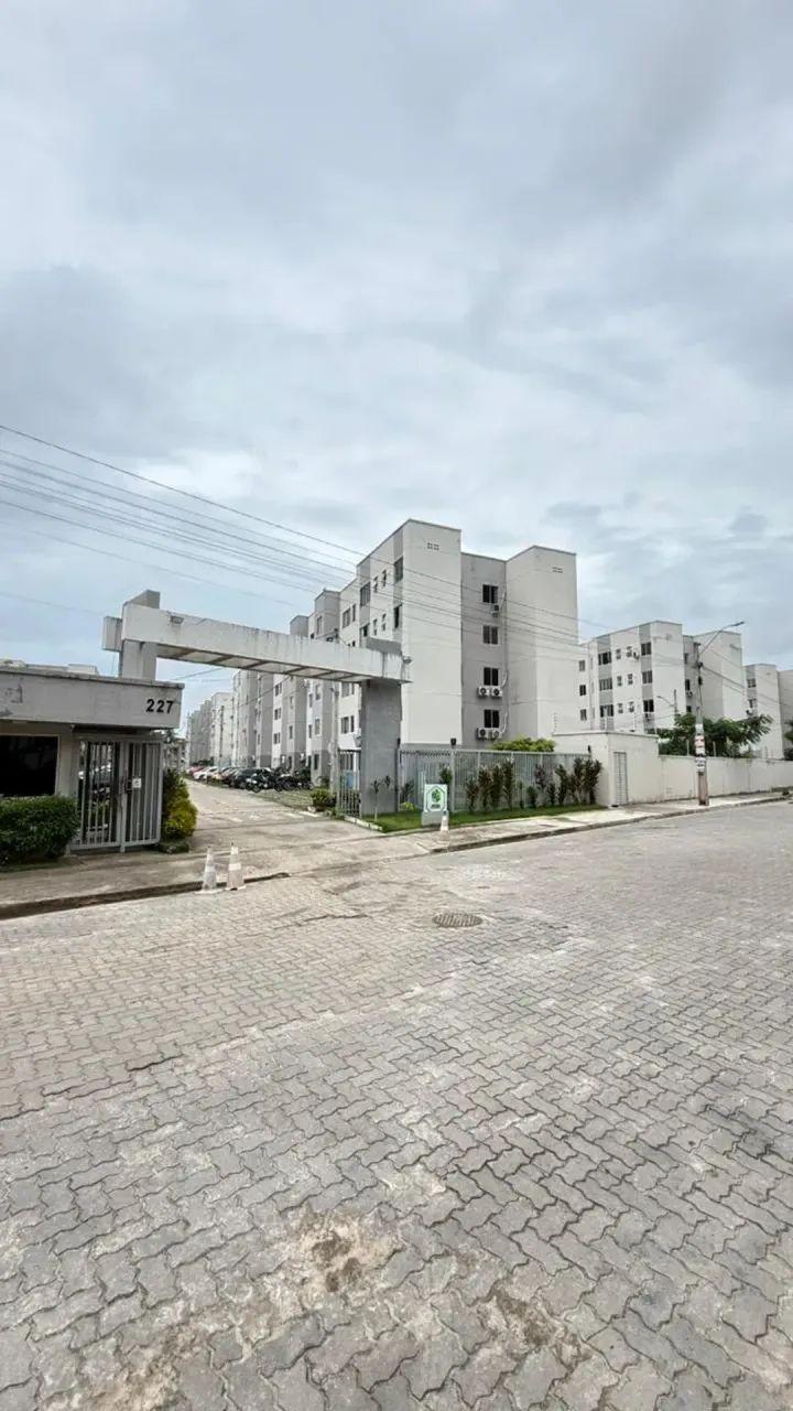 Imóvel para venda tem 46 metros quadrados com 2 quartos em Barroso - Fortaleza - CE