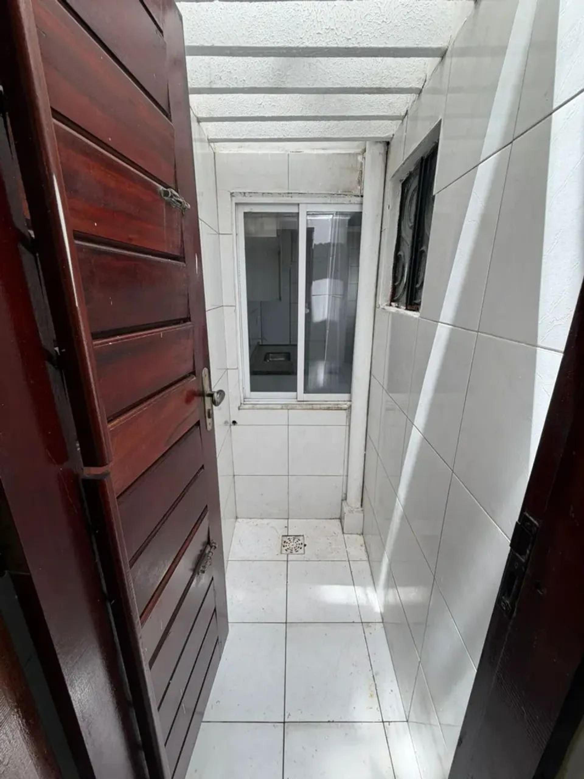 Vende-Se Casa Duplex Na Pereira Filgueiras