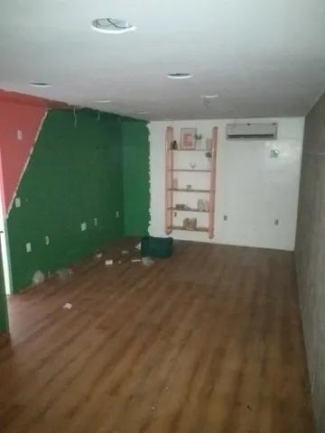 Prédio Comercial na Rua Barão do Rio Branco, 2873, Fátima em Fortaleza, por R$ 4.500/Mês - Viva Real
