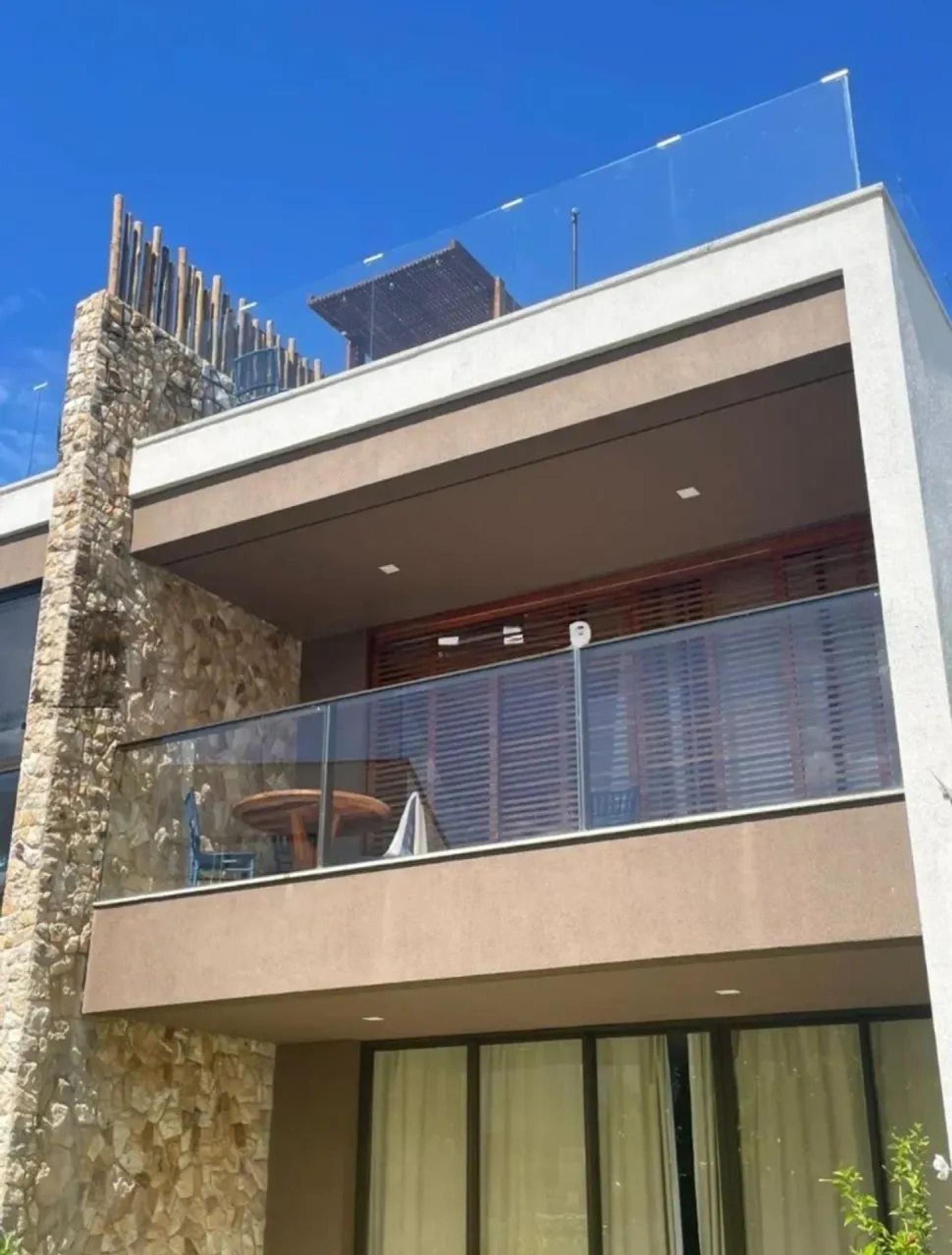 Loft Com Rooftop E Jacuzzi EM Flecheiras – Condomínio Vila Dunas