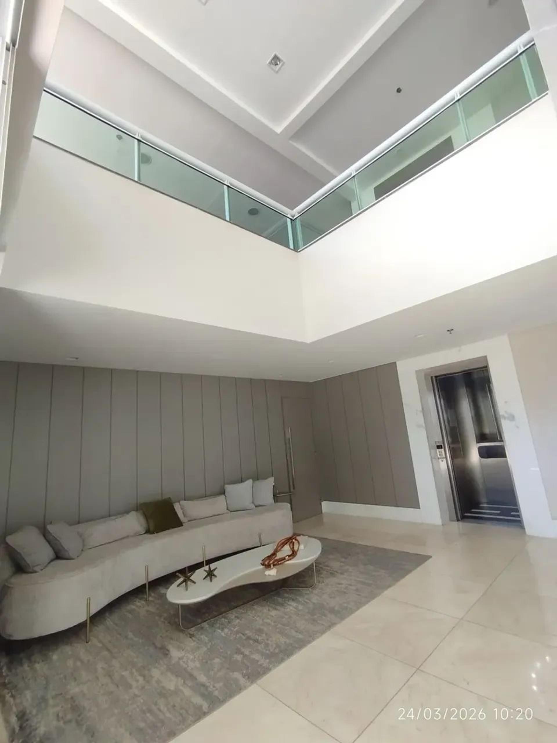 Vende-SE Apartamento DE 03 Suítes NO Bairro Meireles Alto Padrão